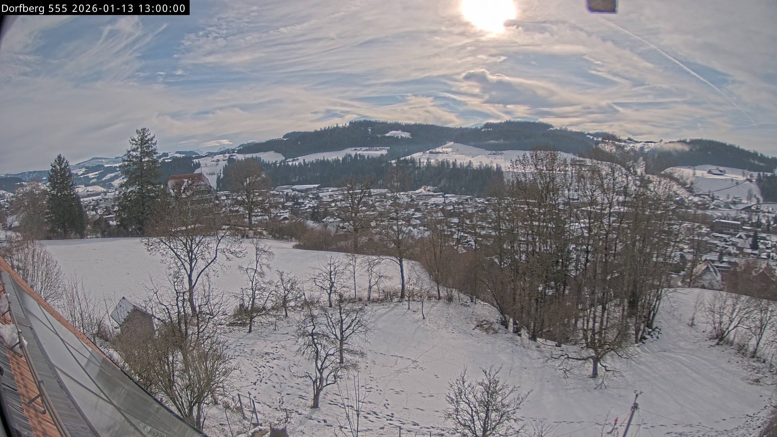Webcam-Bild: Aussicht vom Dorfberg in Langnau 20260113-130000