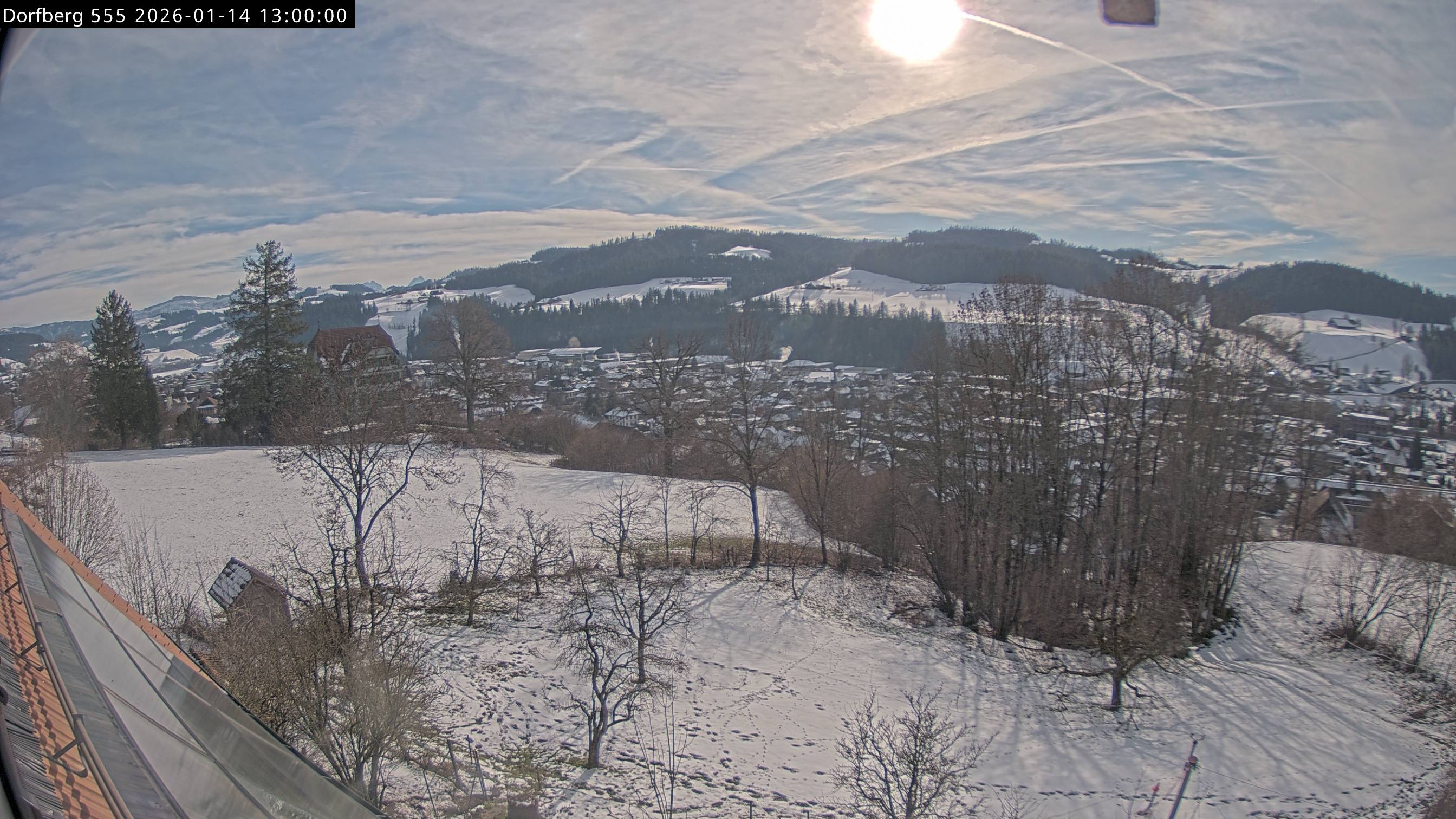 Webcam-Bild: Aussicht vom Dorfberg in Langnau 20260114-130000