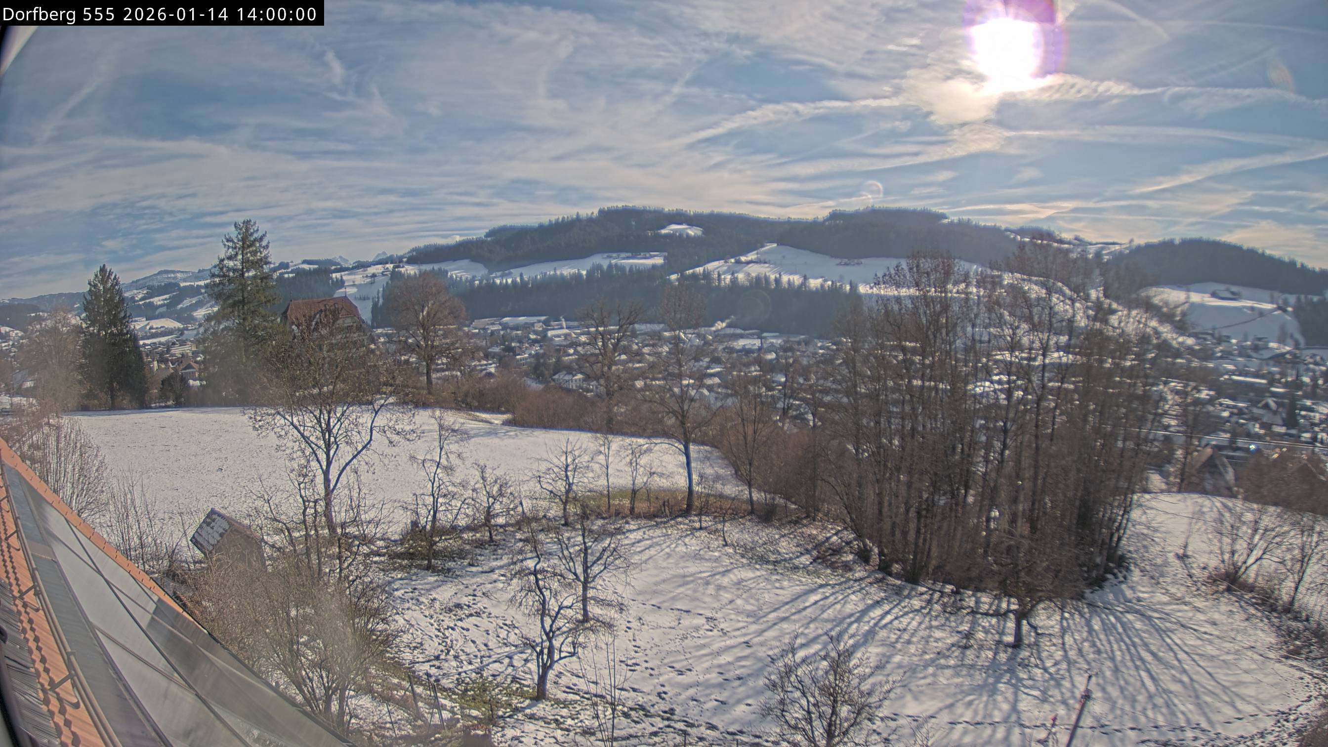 Webcam-Bild: Aussicht vom Dorfberg in Langnau 20260114-140000