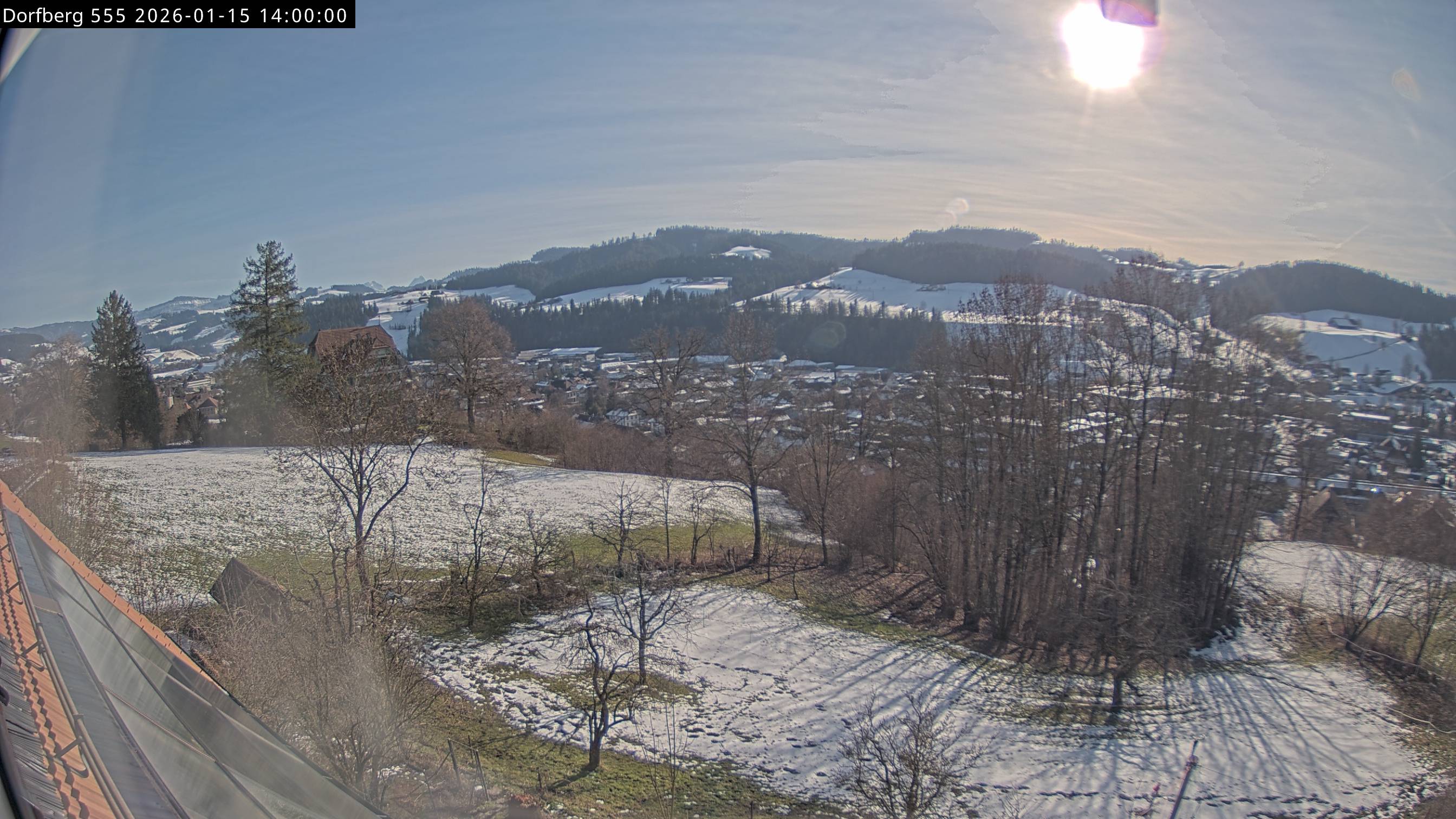 Webcam-Bild: Aussicht vom Dorfberg in Langnau 20260115-140000