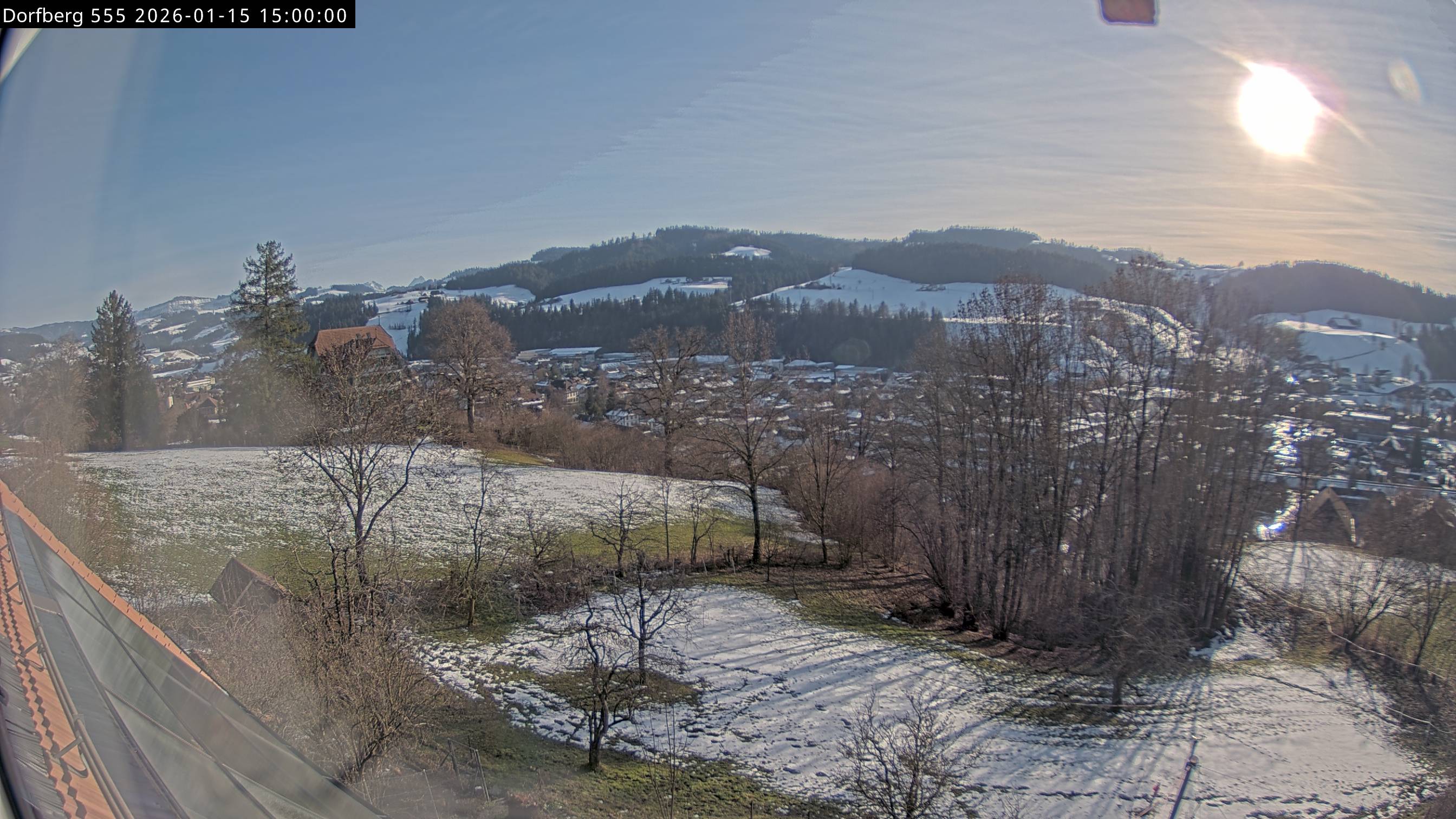 Webcam-Bild: Aussicht vom Dorfberg in Langnau 20260115-150000