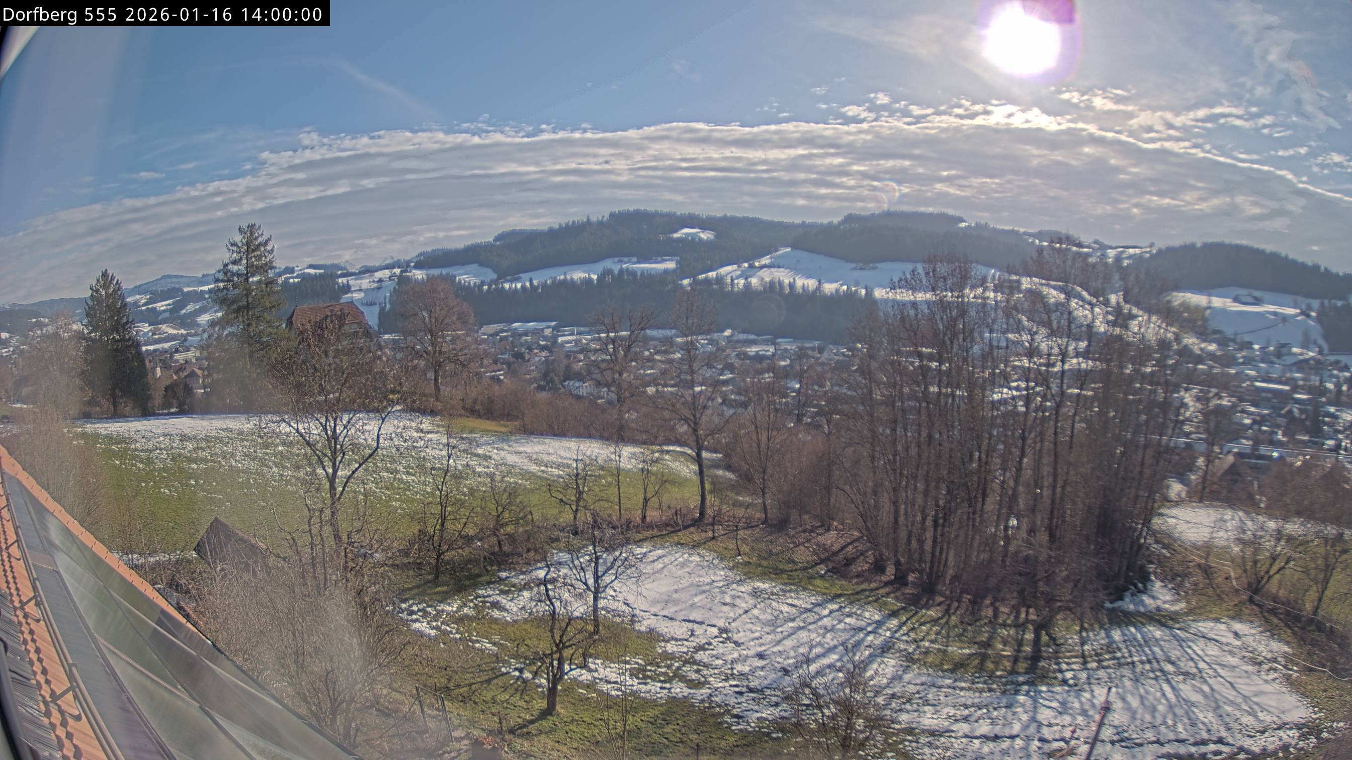 Webcam-Bild: Aussicht vom Dorfberg in Langnau 20260116-140000