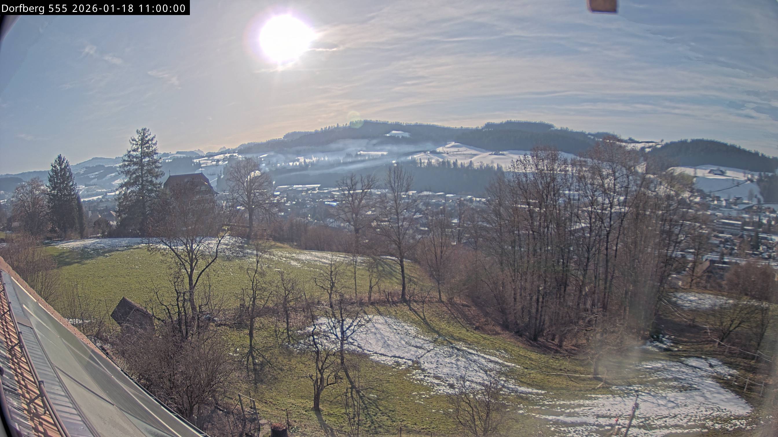 Webcam-Bild: Aussicht vom Dorfberg in Langnau 20260118-110000