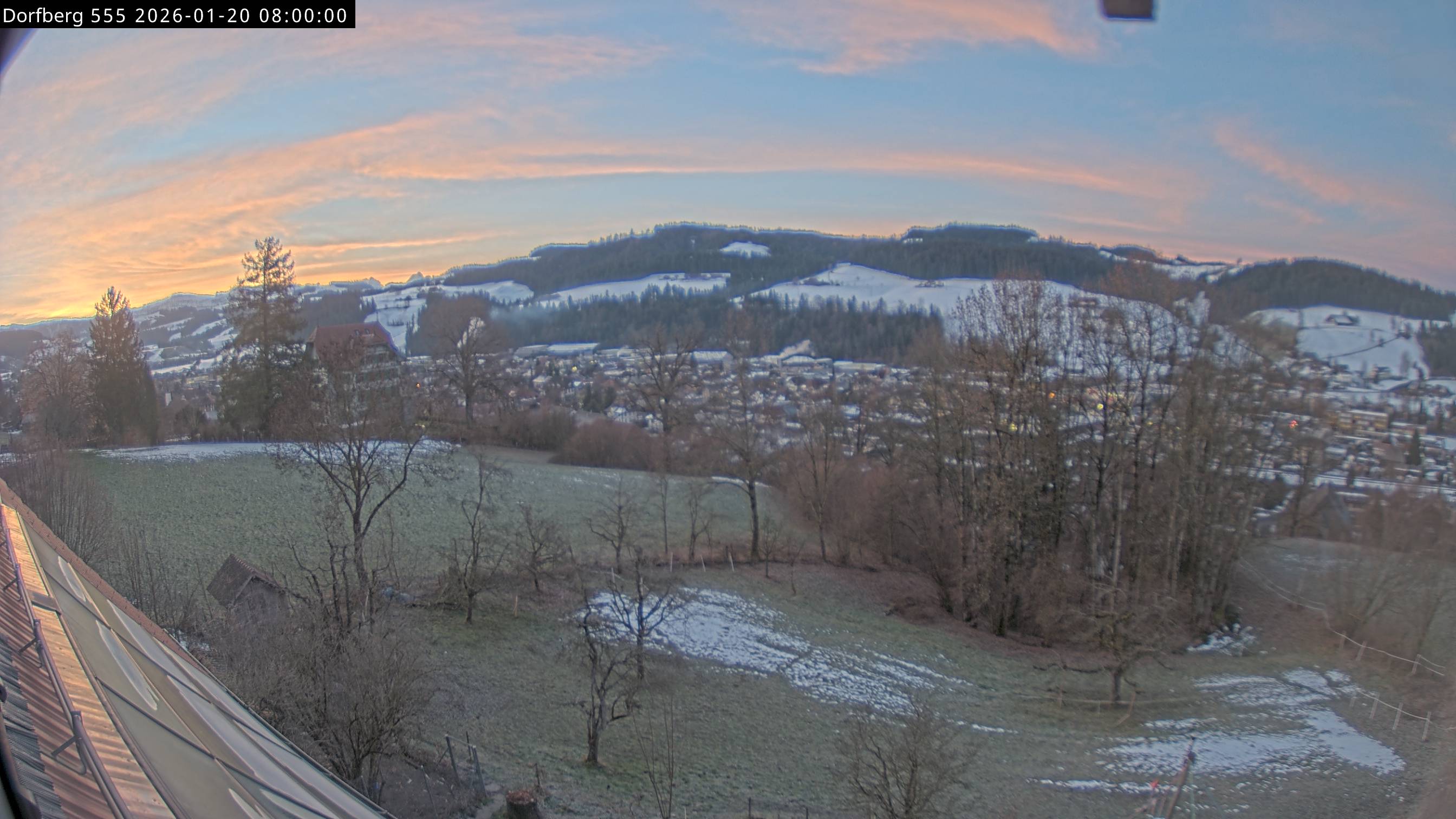 Webcam-Bild: Aussicht vom Dorfberg in Langnau 20260120-080000