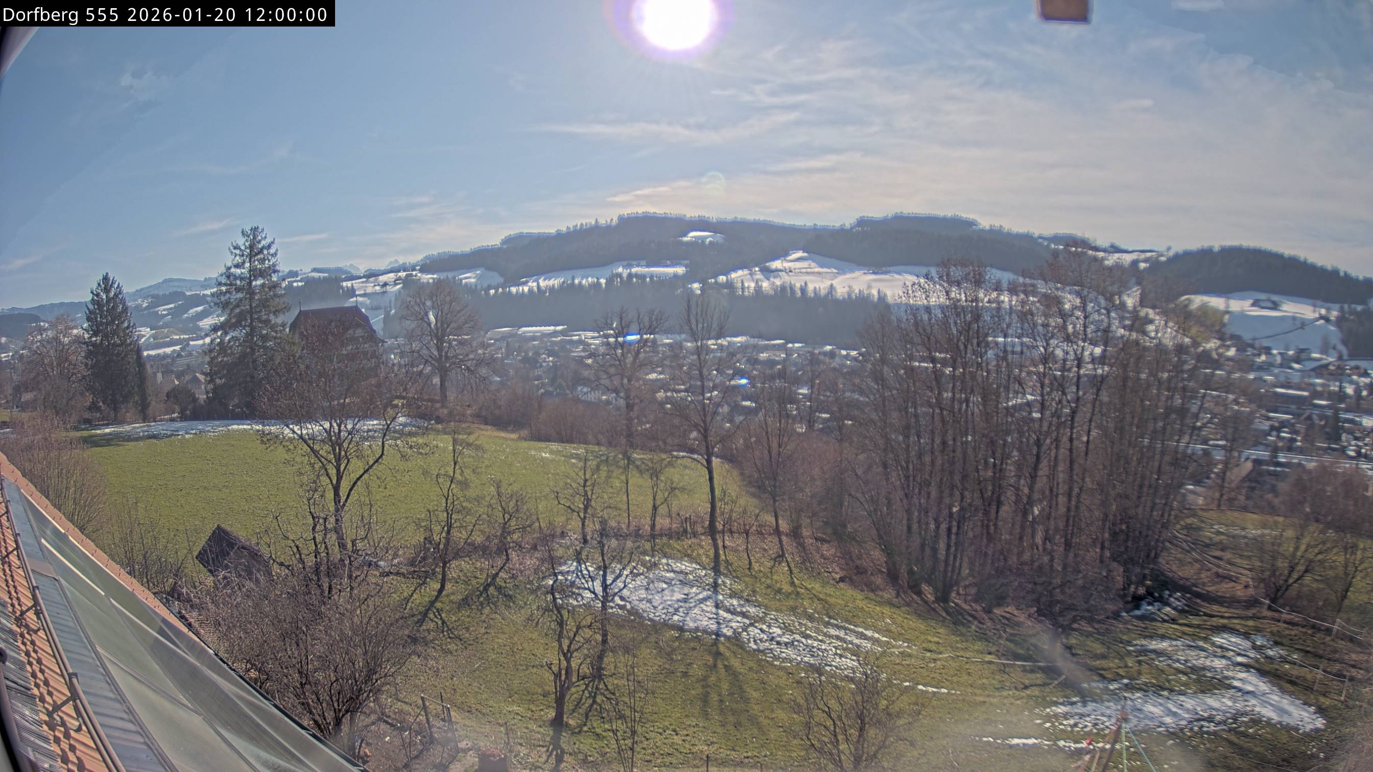 Webcam-Bild: Aussicht vom Dorfberg in Langnau 20260120-120000