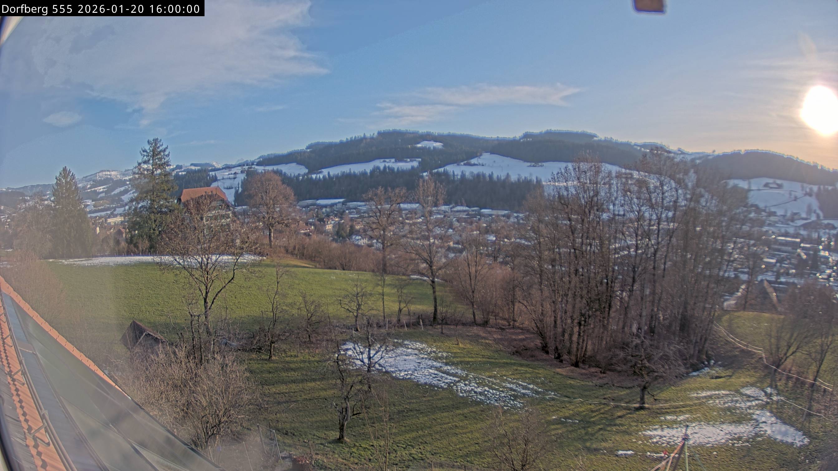Webcam-Bild: Aussicht vom Dorfberg in Langnau 20260120-160000