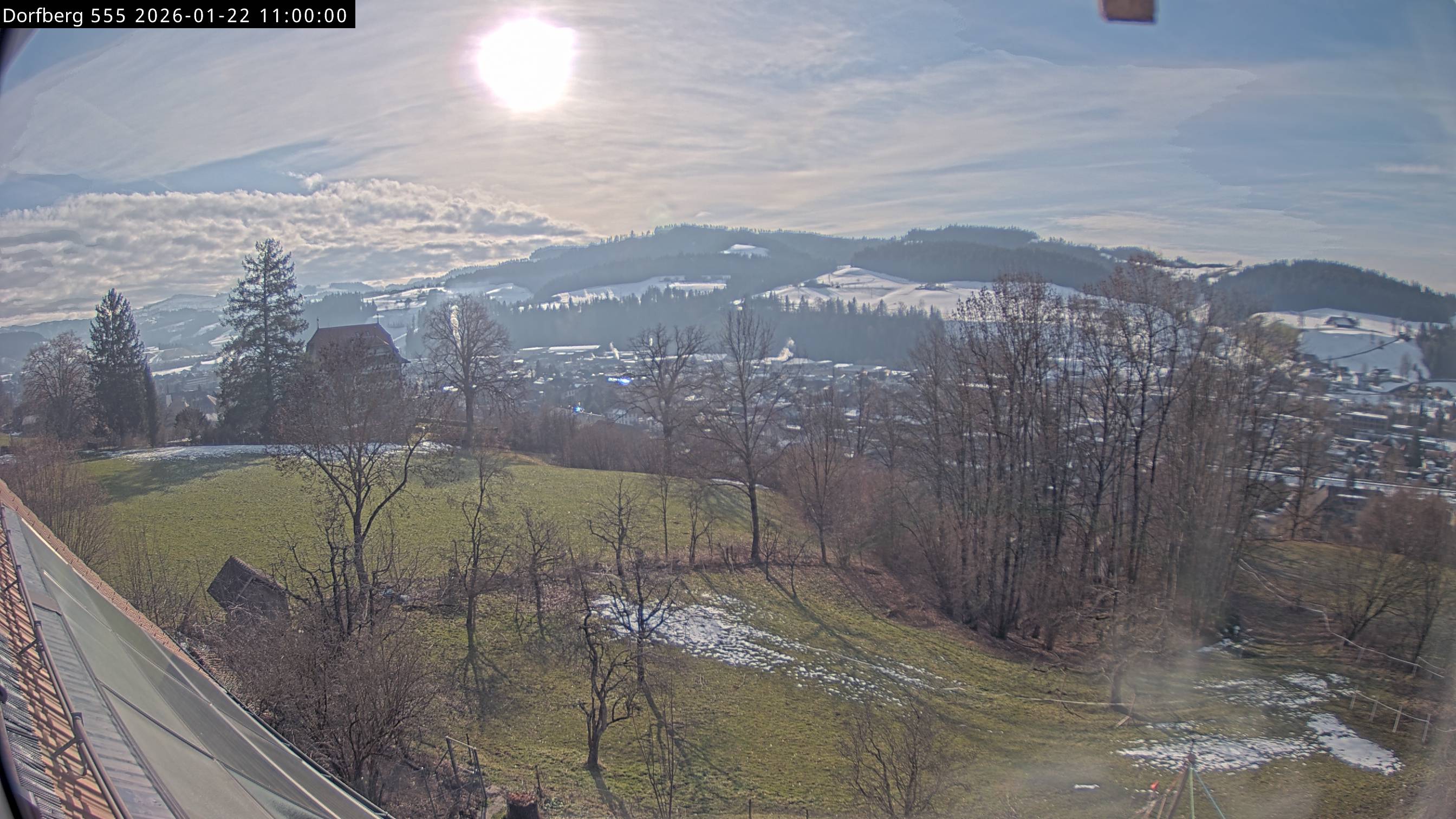 Webcam-Bild: Aussicht vom Dorfberg in Langnau 20260122-110000