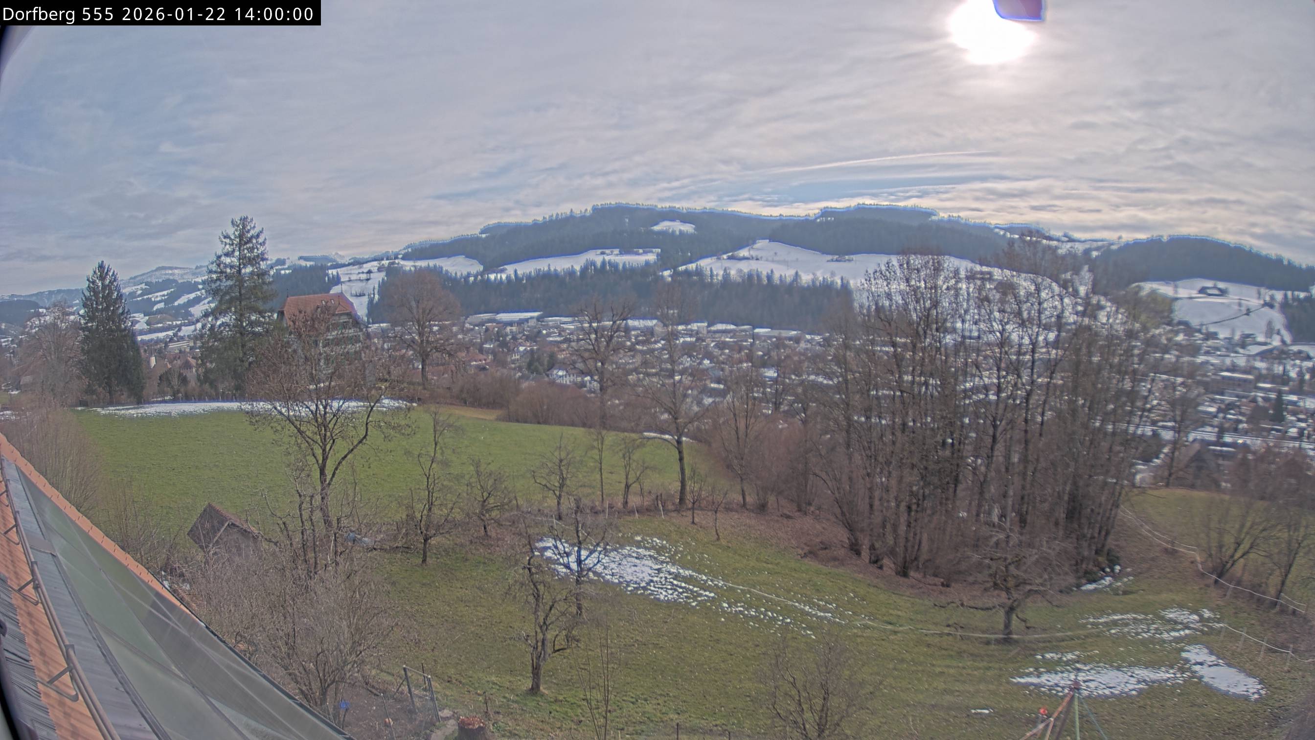 Webcam-Bild: Aussicht vom Dorfberg in Langnau 20260122-140000
