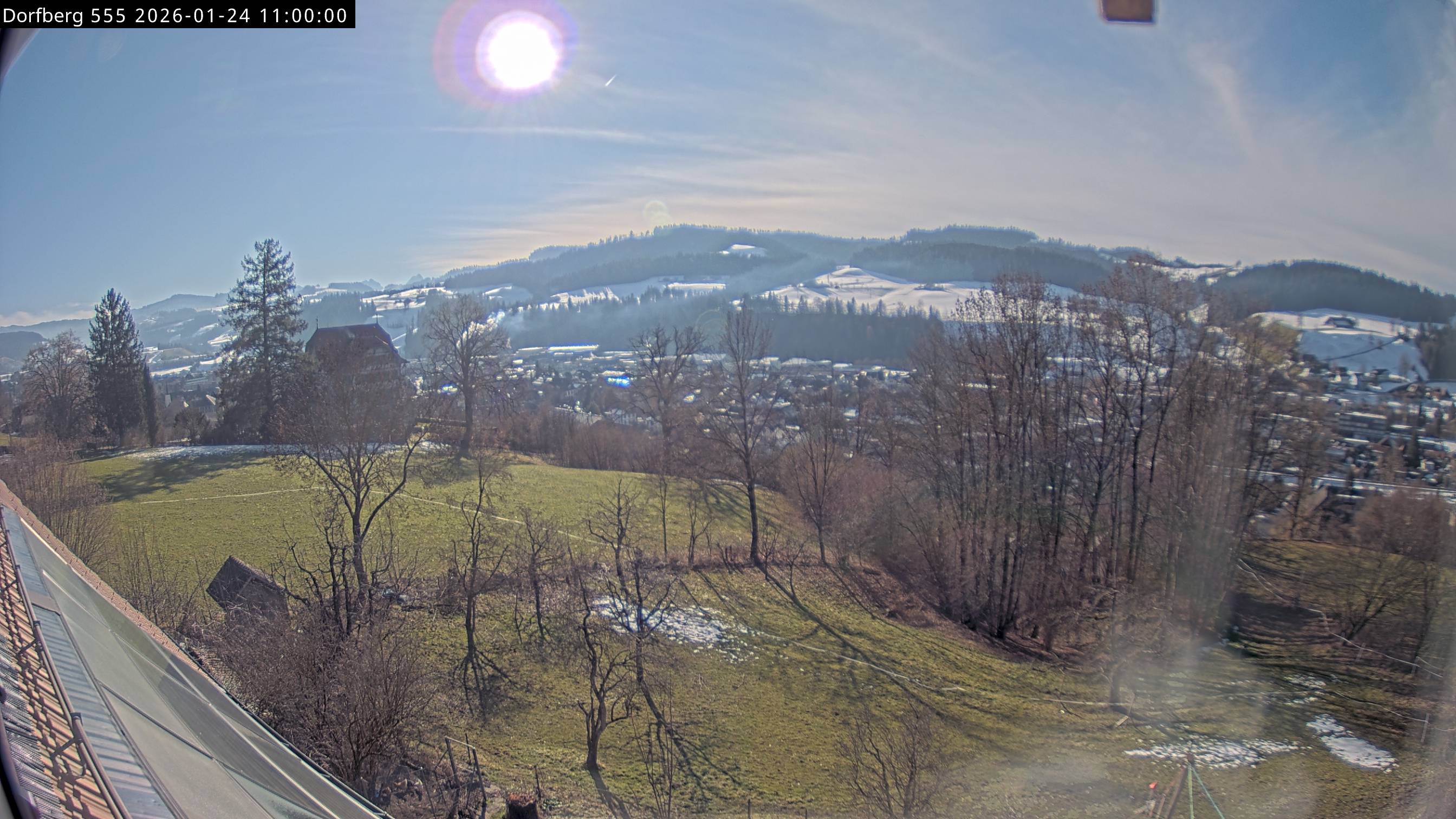 Webcam-Bild: Aussicht vom Dorfberg in Langnau 20260124-110000