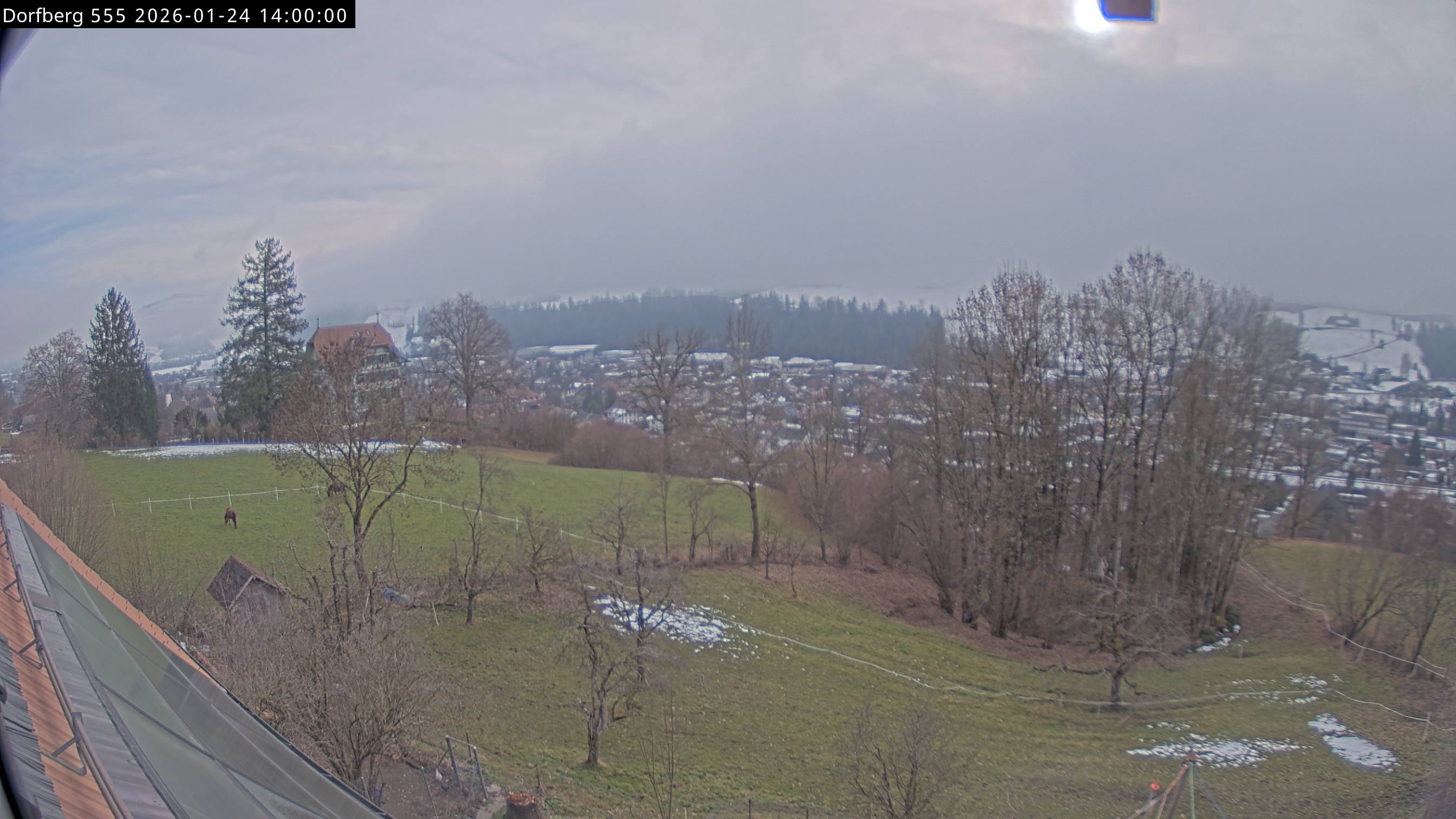 Webcam-Bild: Aussicht vom Dorfberg in Langnau 20260124-140000