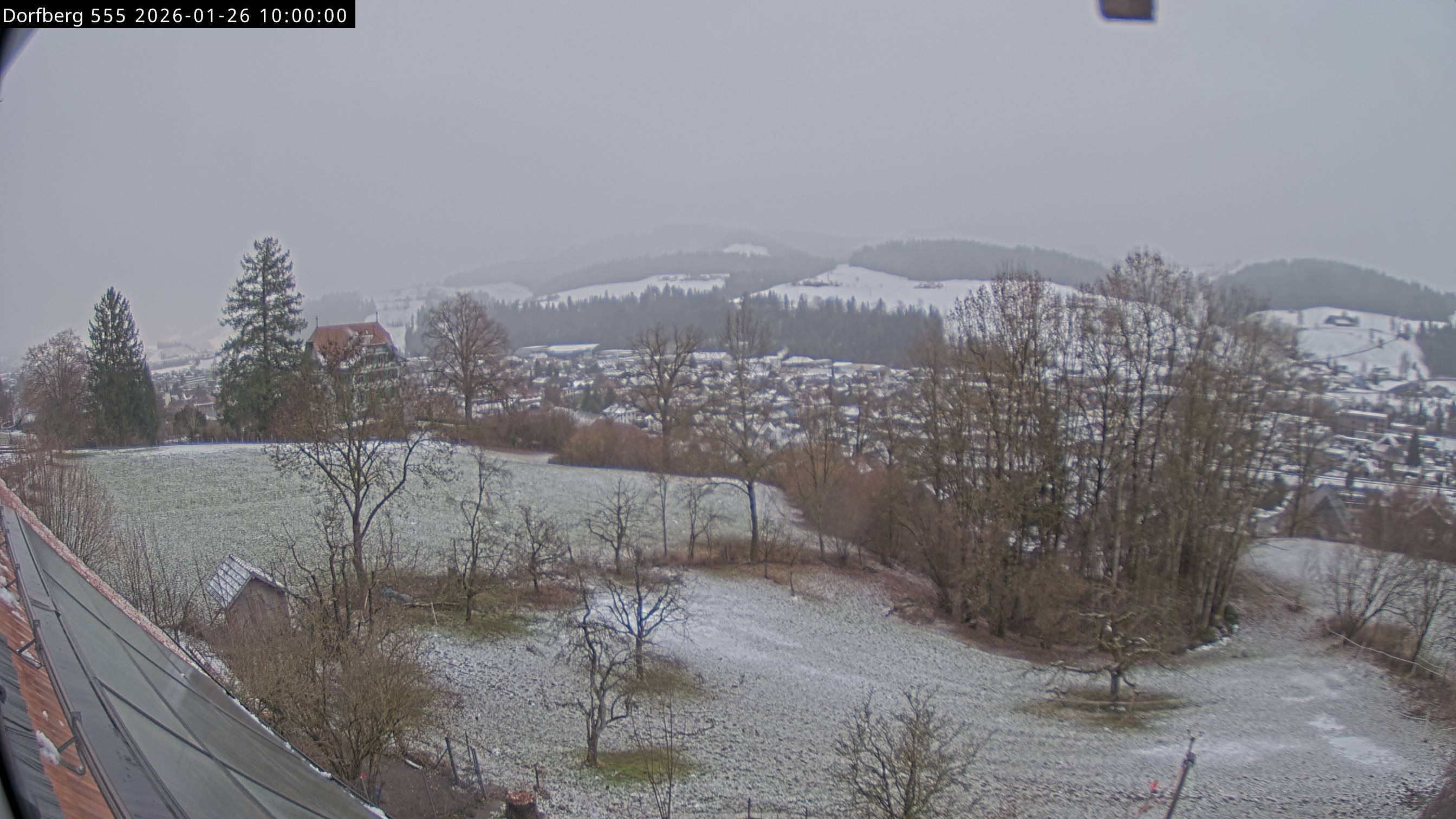 Webcam-Bild: Aussicht vom Dorfberg in Langnau 20260126-100000