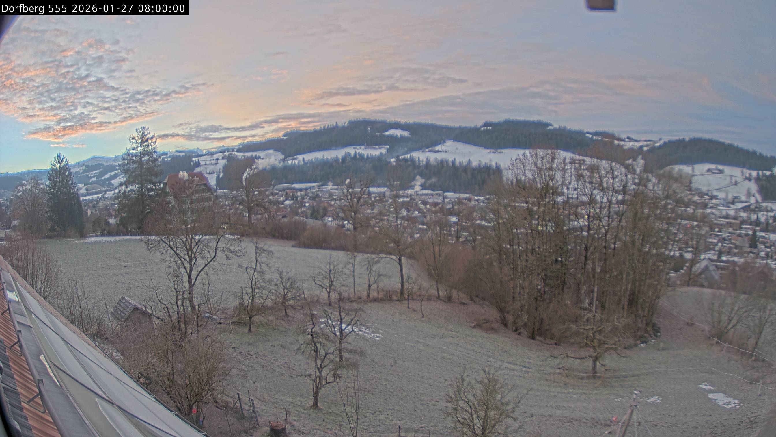 Webcam-Bild: Aussicht vom Dorfberg in Langnau 20260127-080000