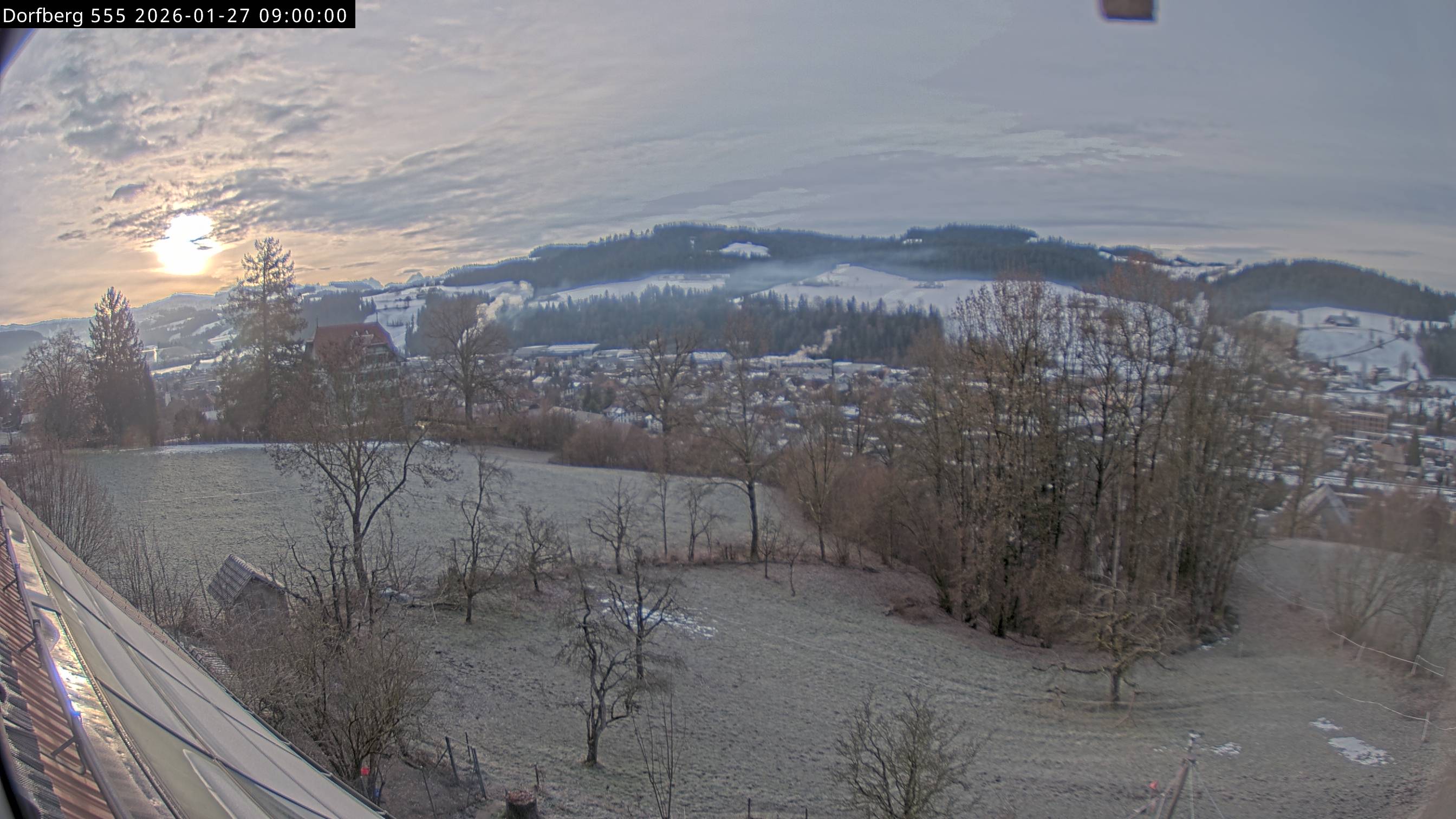 Webcam-Bild: Aussicht vom Dorfberg in Langnau 20260127-090000