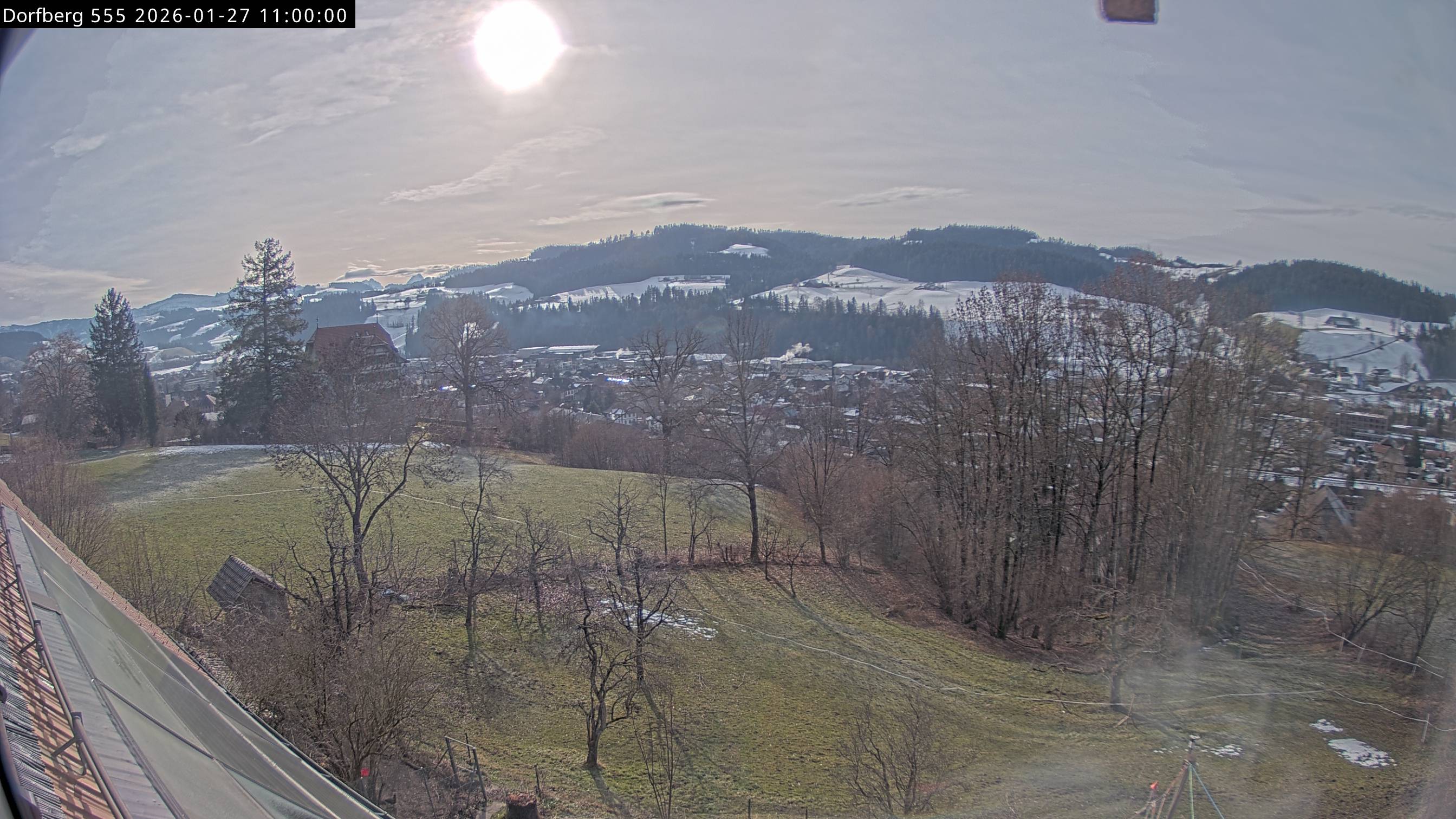 Webcam-Bild: Aussicht vom Dorfberg in Langnau 20260127-110000