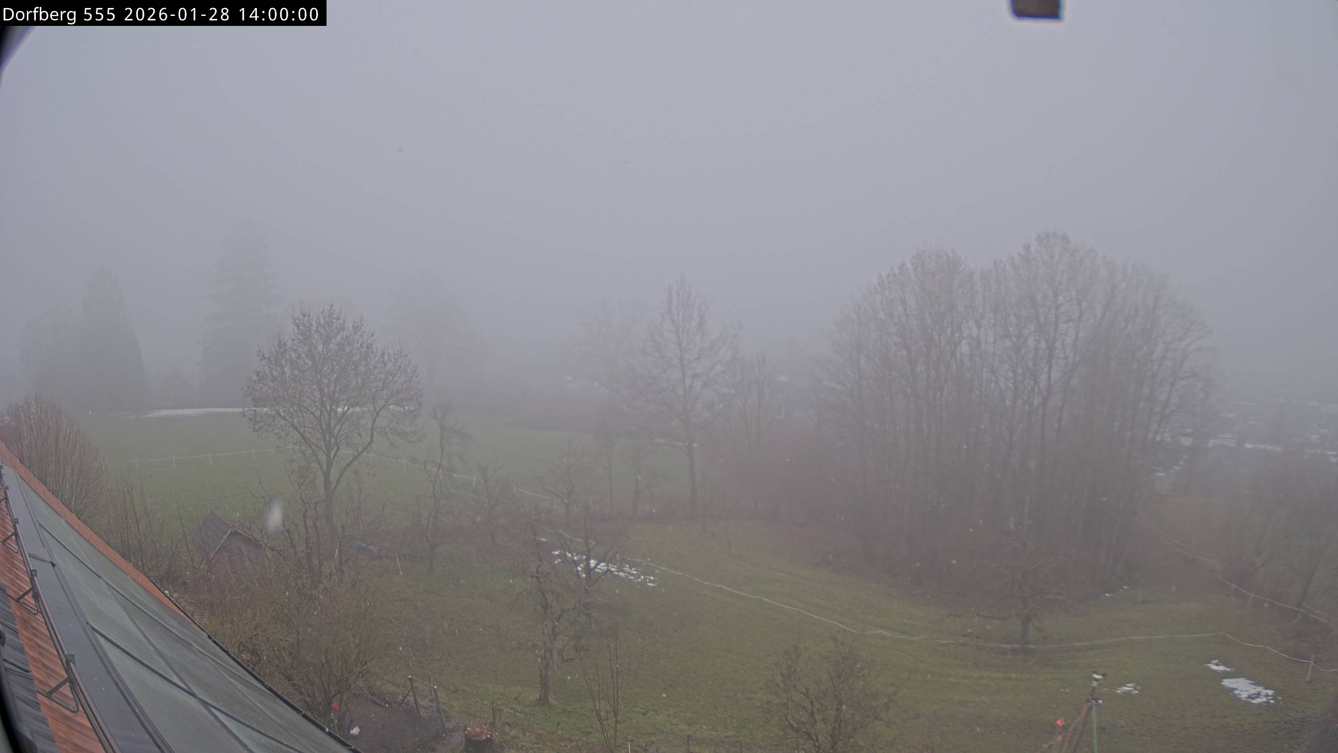 Webcam-Bild: Aussicht vom Dorfberg in Langnau 20260128-140000