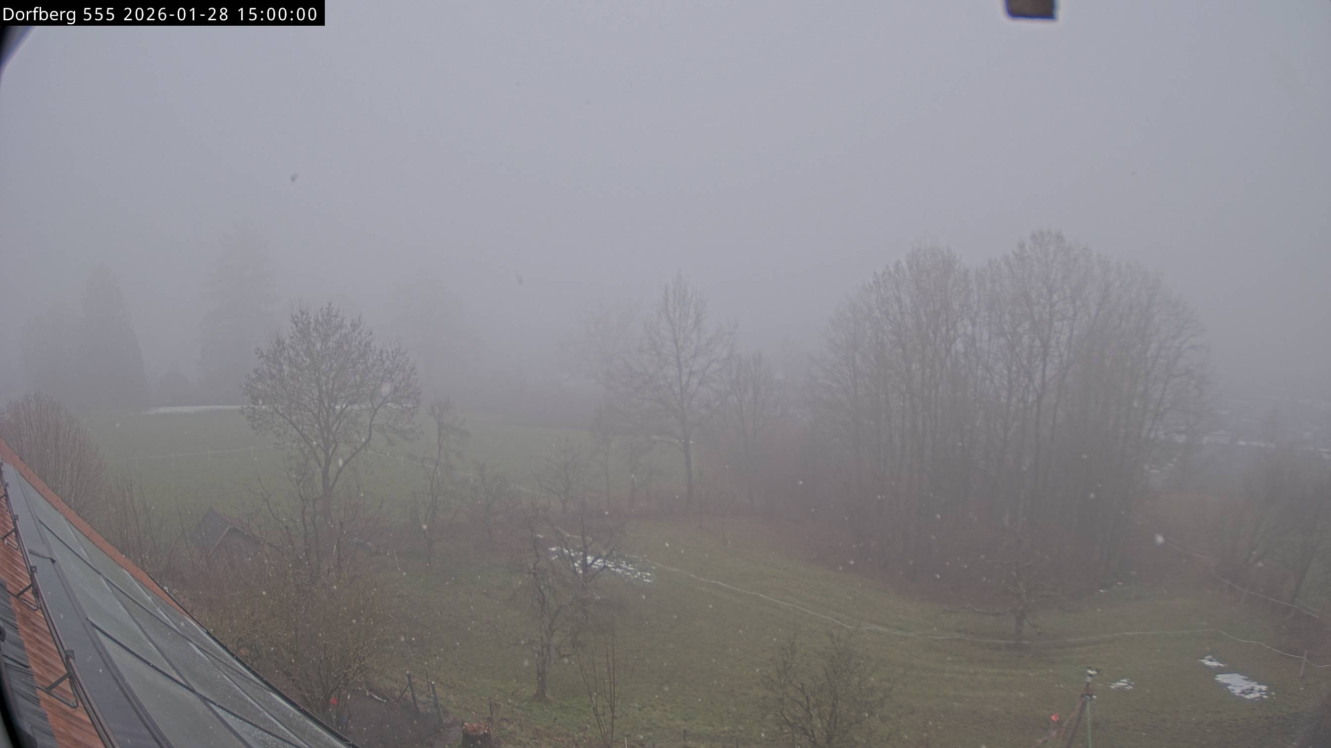 Webcam-Bild: Aussicht vom Dorfberg in Langnau 20260128-150000