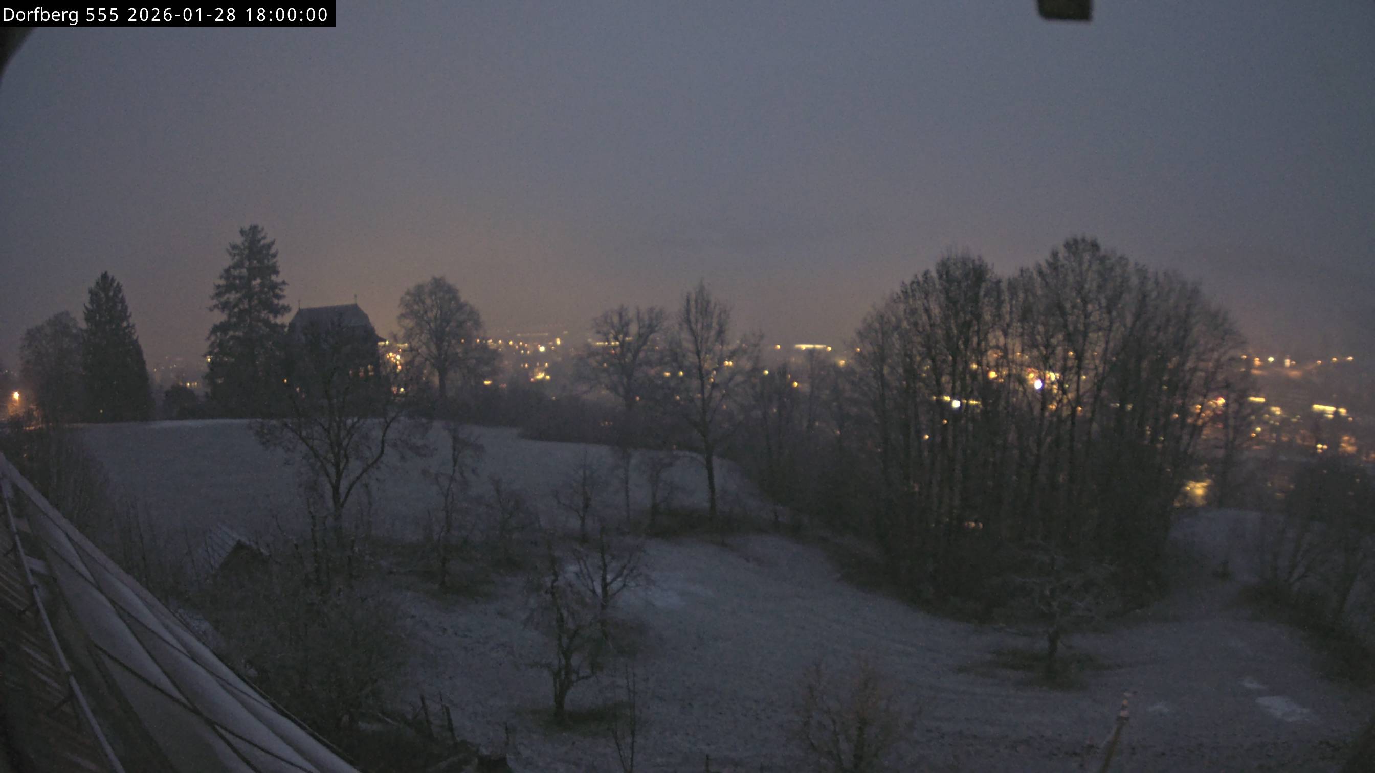 Webcam-Bild: Aussicht vom Dorfberg in Langnau 20260128-180000