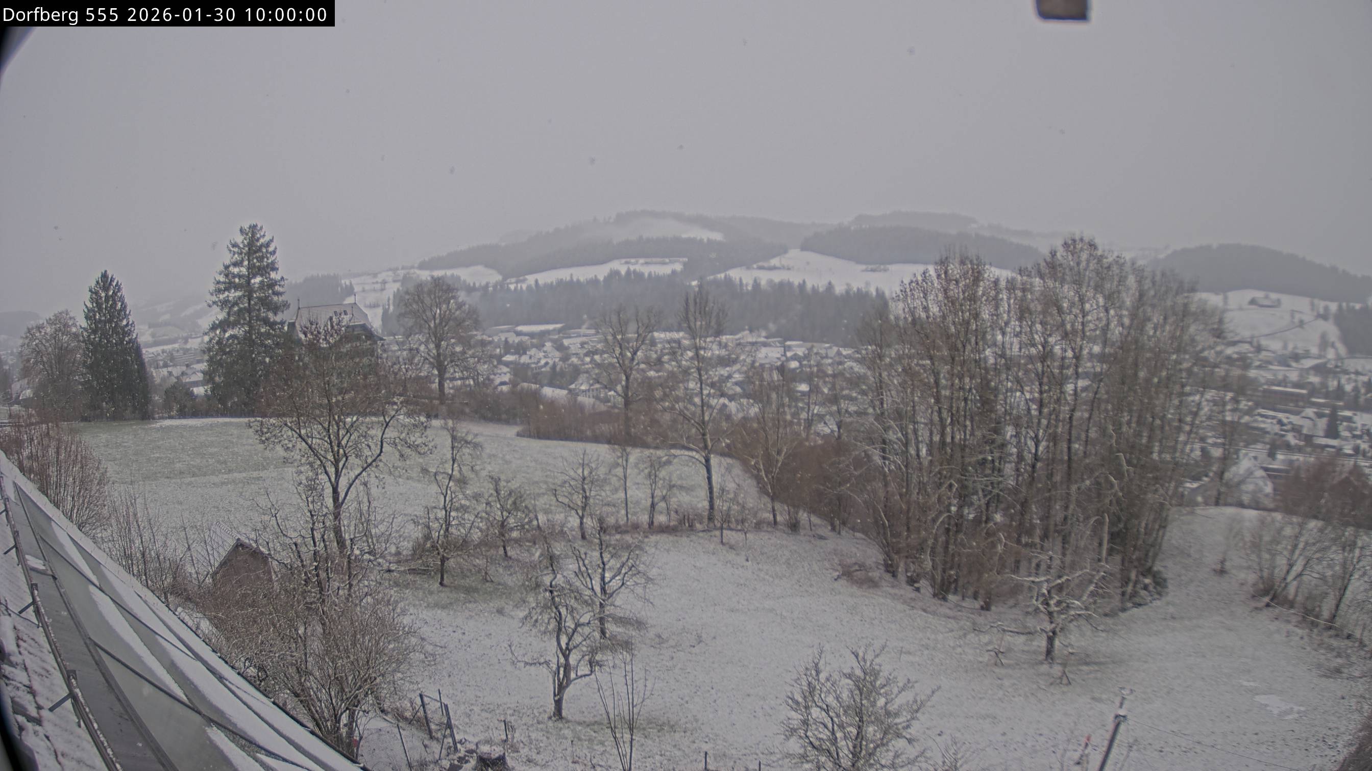 Webcam-Bild: Aussicht vom Dorfberg in Langnau 20260130-100000