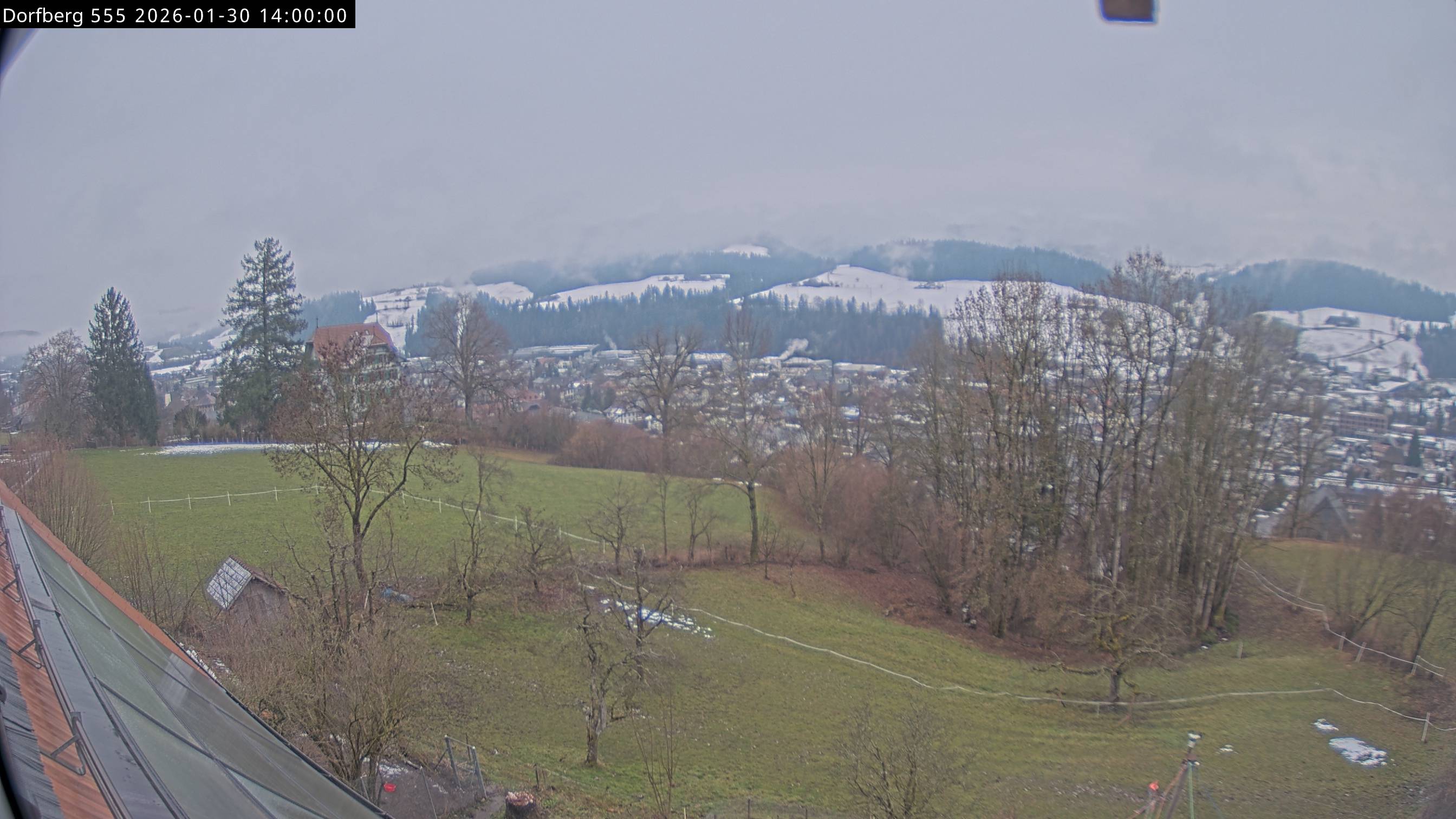 Webcam-Bild: Aussicht vom Dorfberg in Langnau 20260130-140000