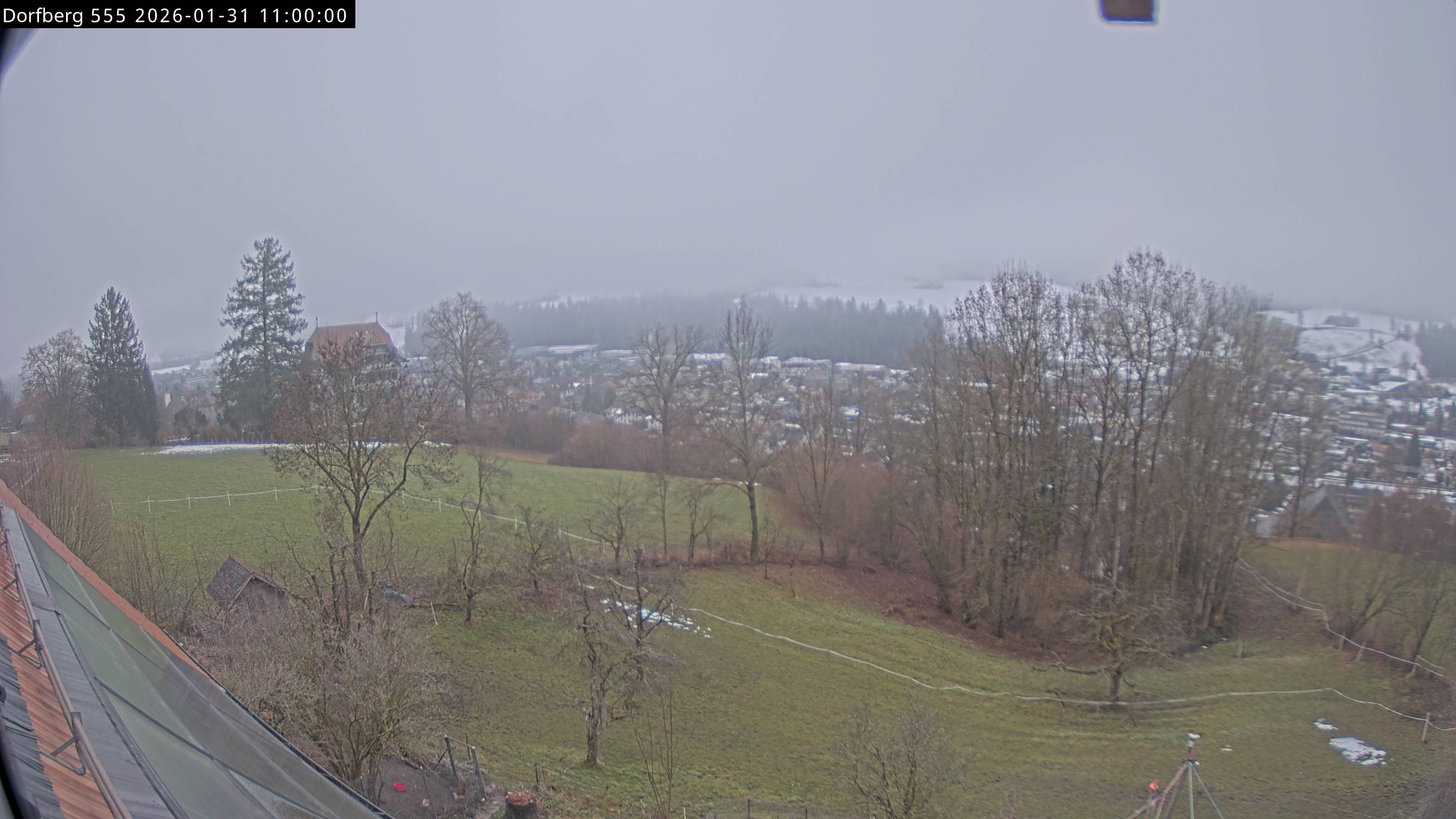 Webcam-Bild: Aussicht vom Dorfberg in Langnau 20260131-110000