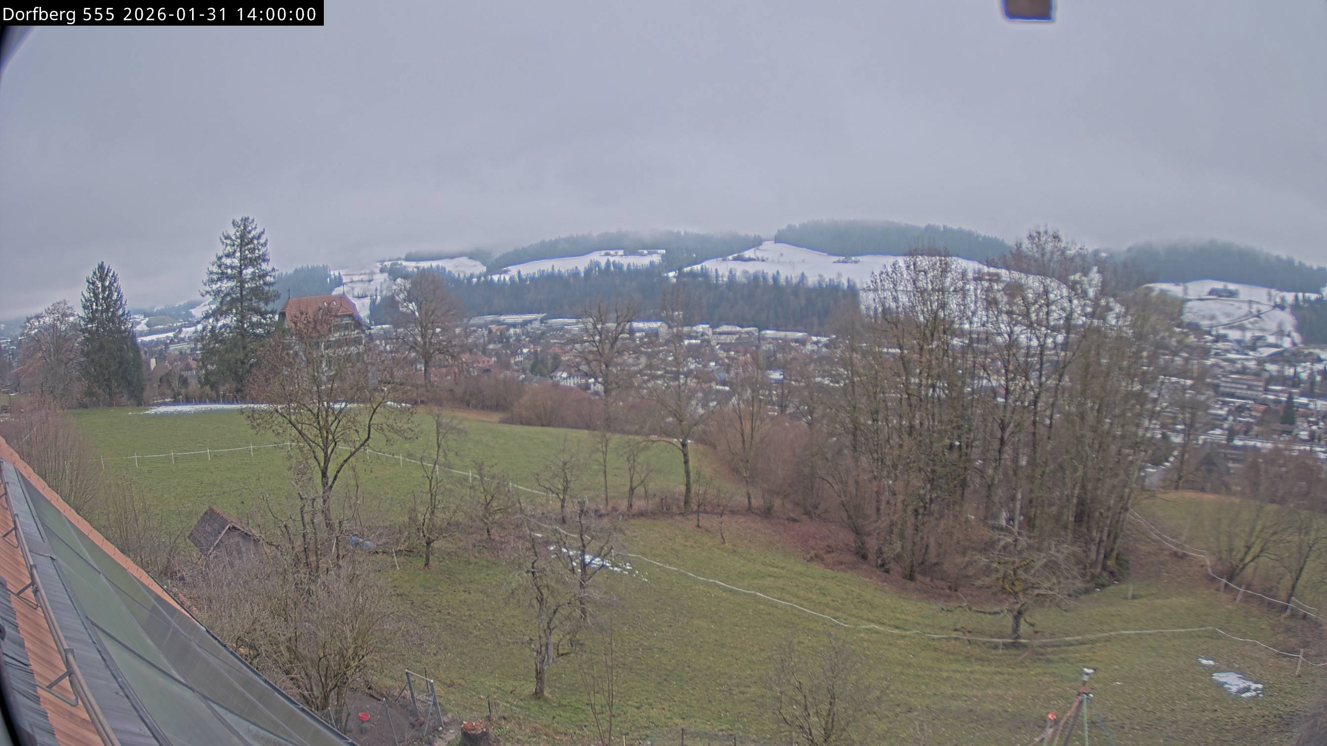 Webcam-Bild: Aussicht vom Dorfberg in Langnau 20260131-140000