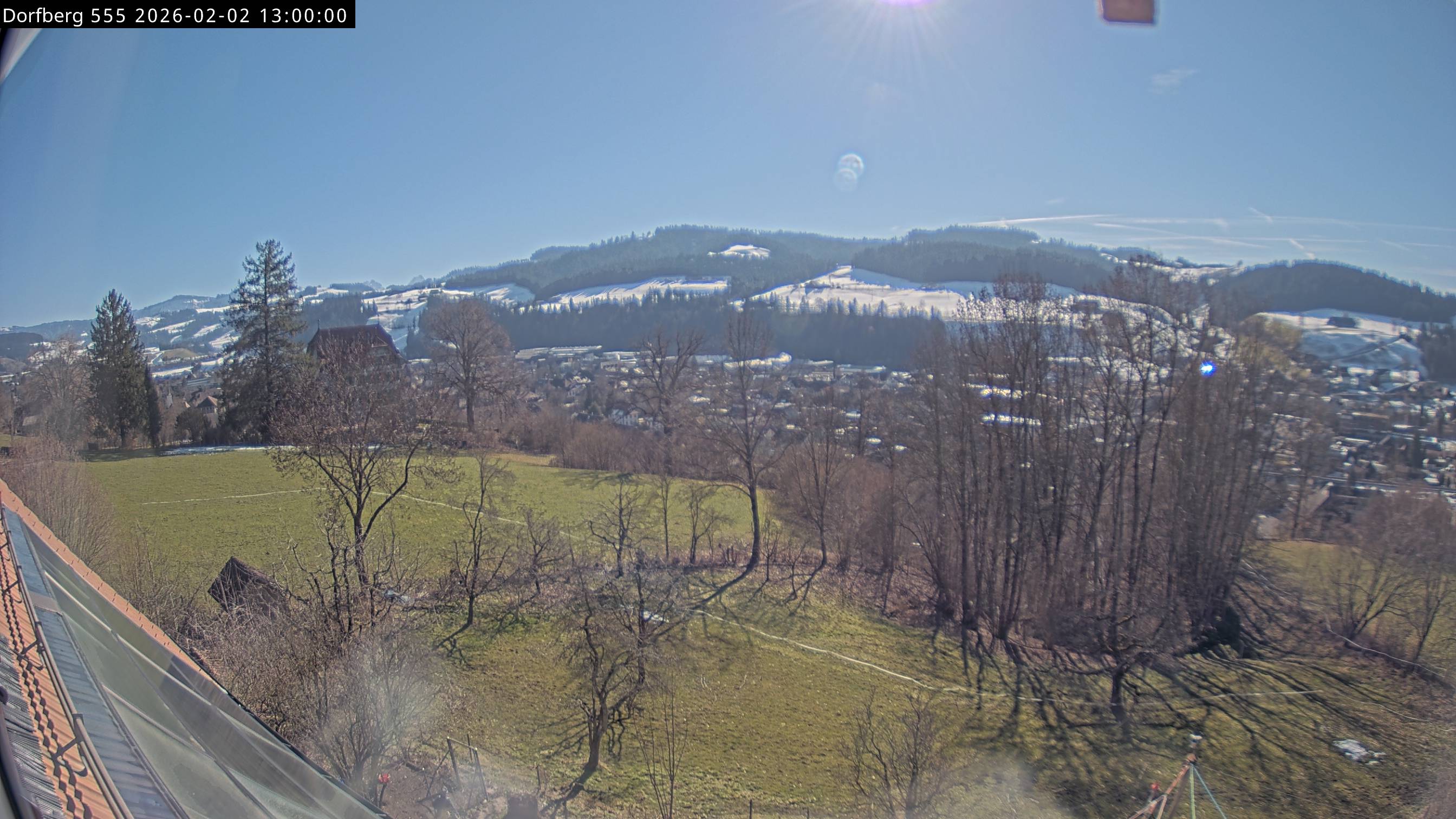 Webcam-Bild: Aussicht vom Dorfberg in Langnau 20260202-130000
