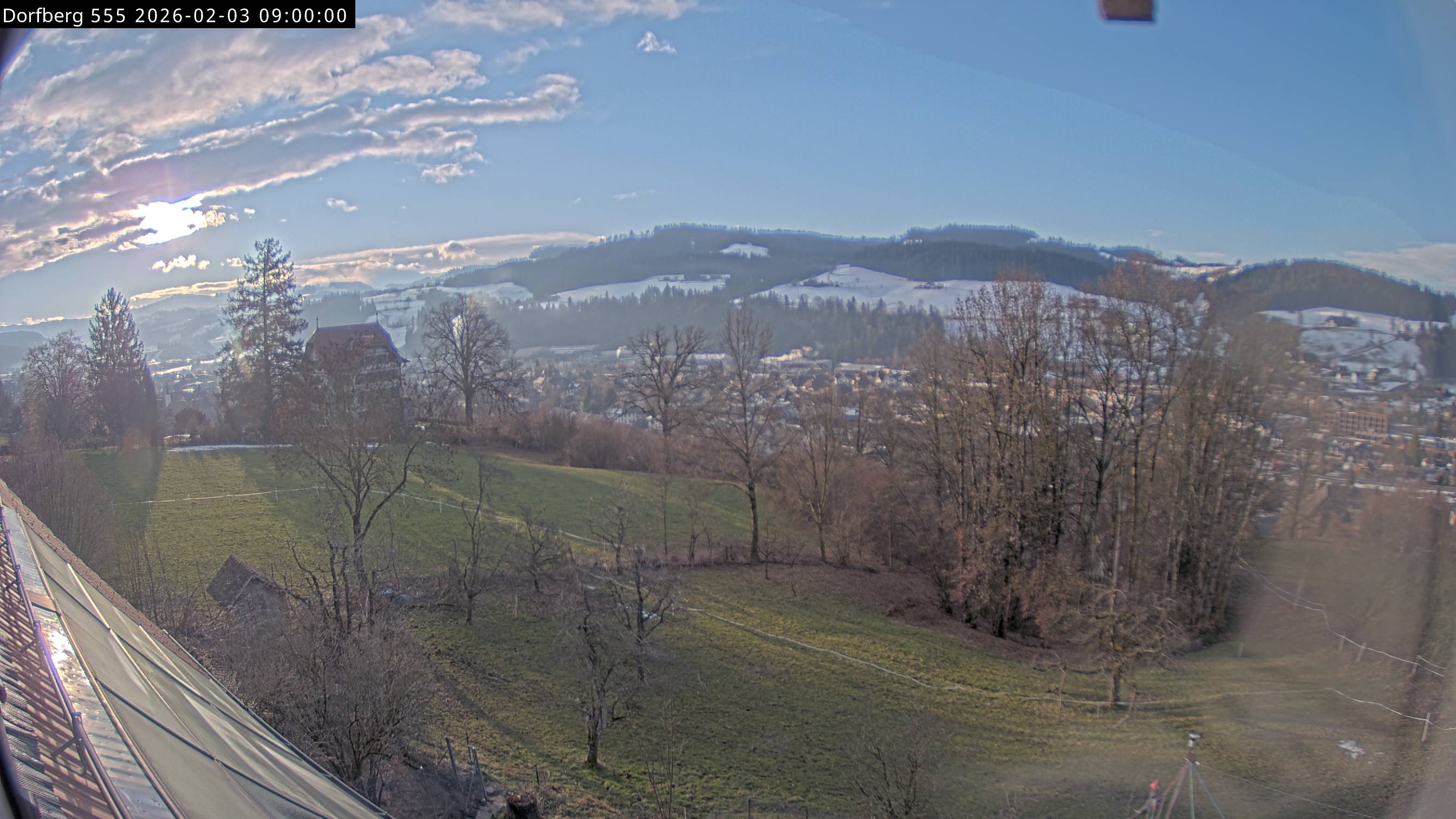 Webcam-Bild: Aussicht vom Dorfberg in Langnau 20260203-090000