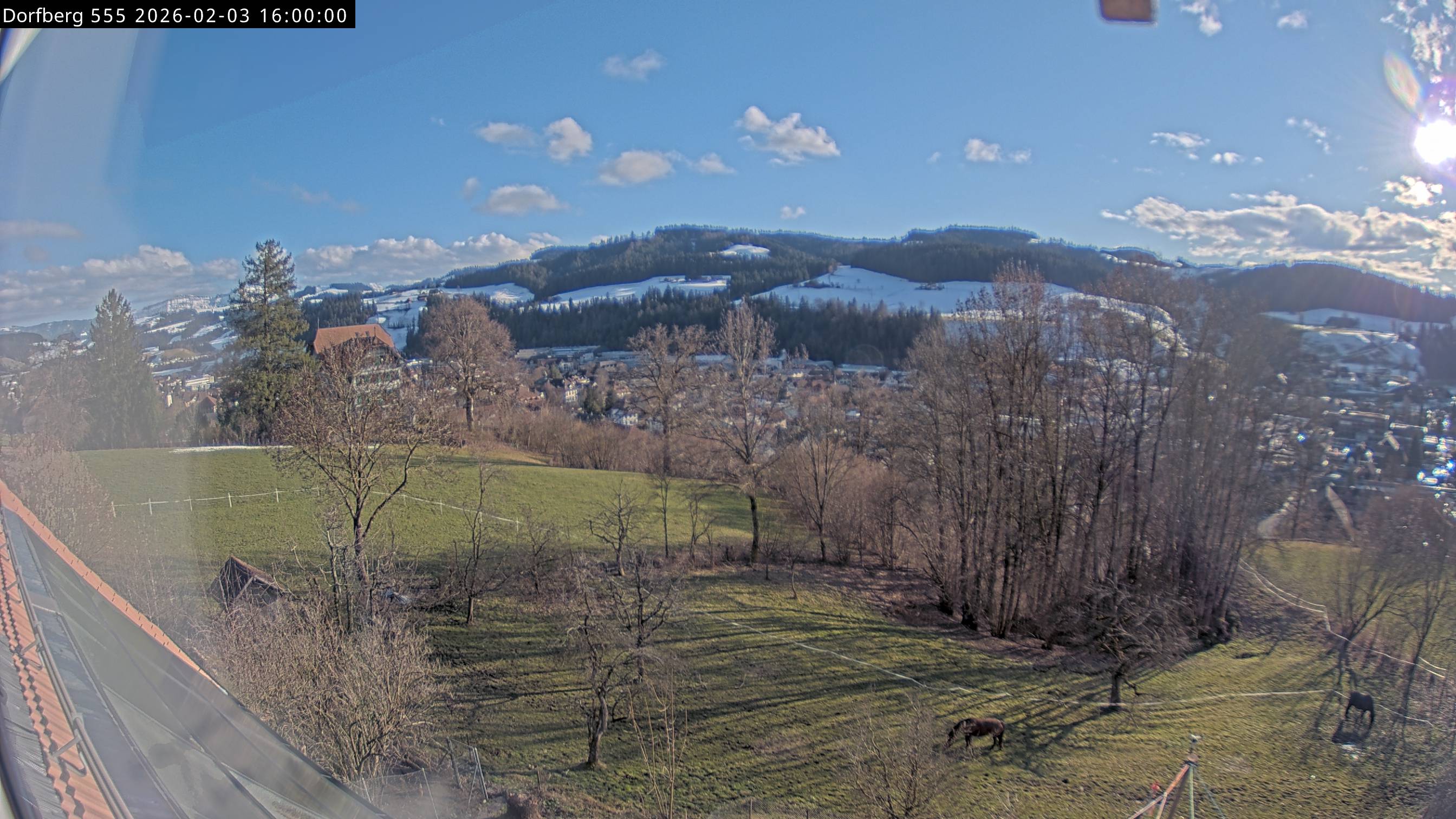 Webcam-Bild: Aussicht vom Dorfberg in Langnau 20260203-160000