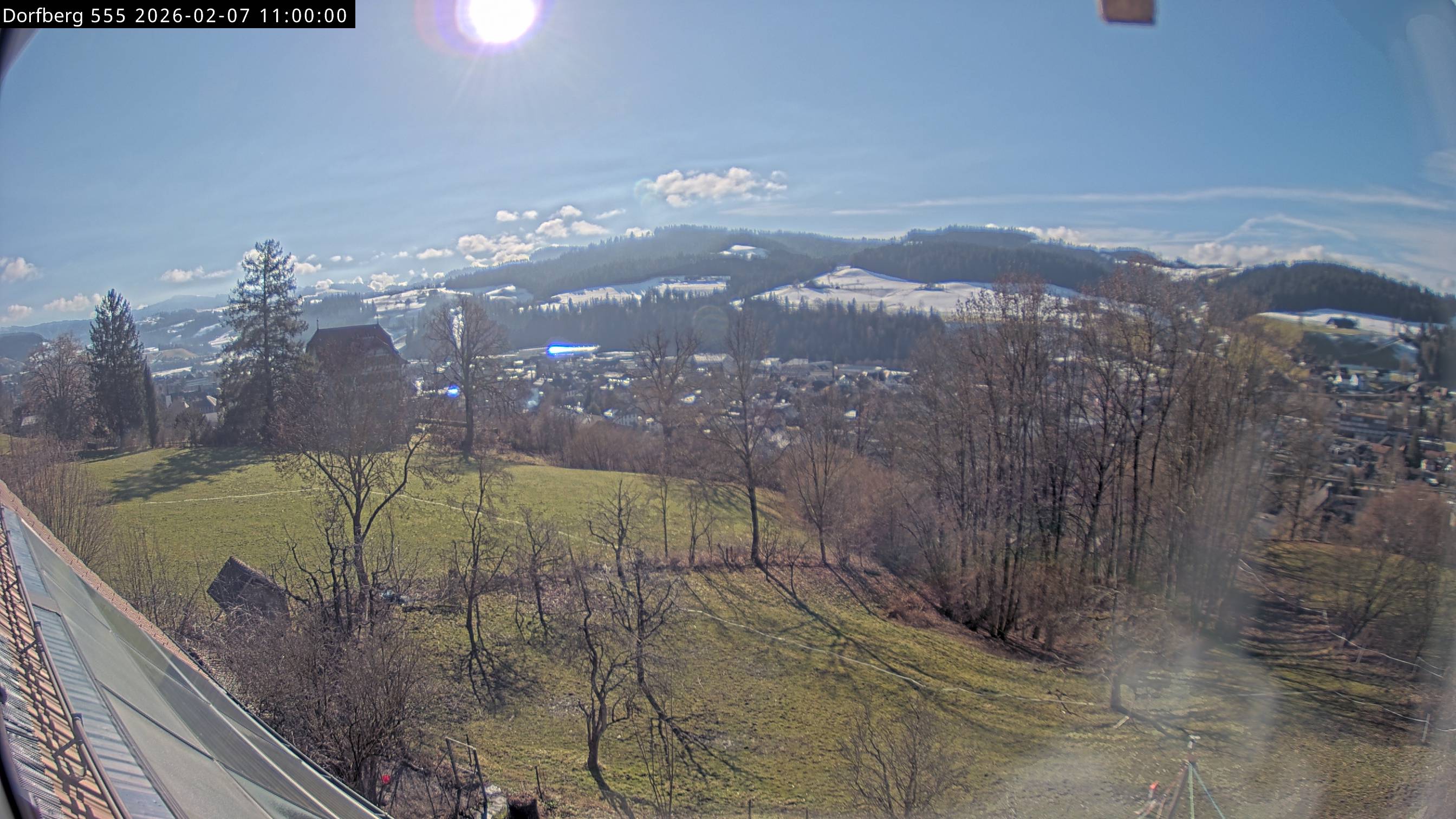 Webcam-Bild: Aussicht vom Dorfberg in Langnau 20260207-110000