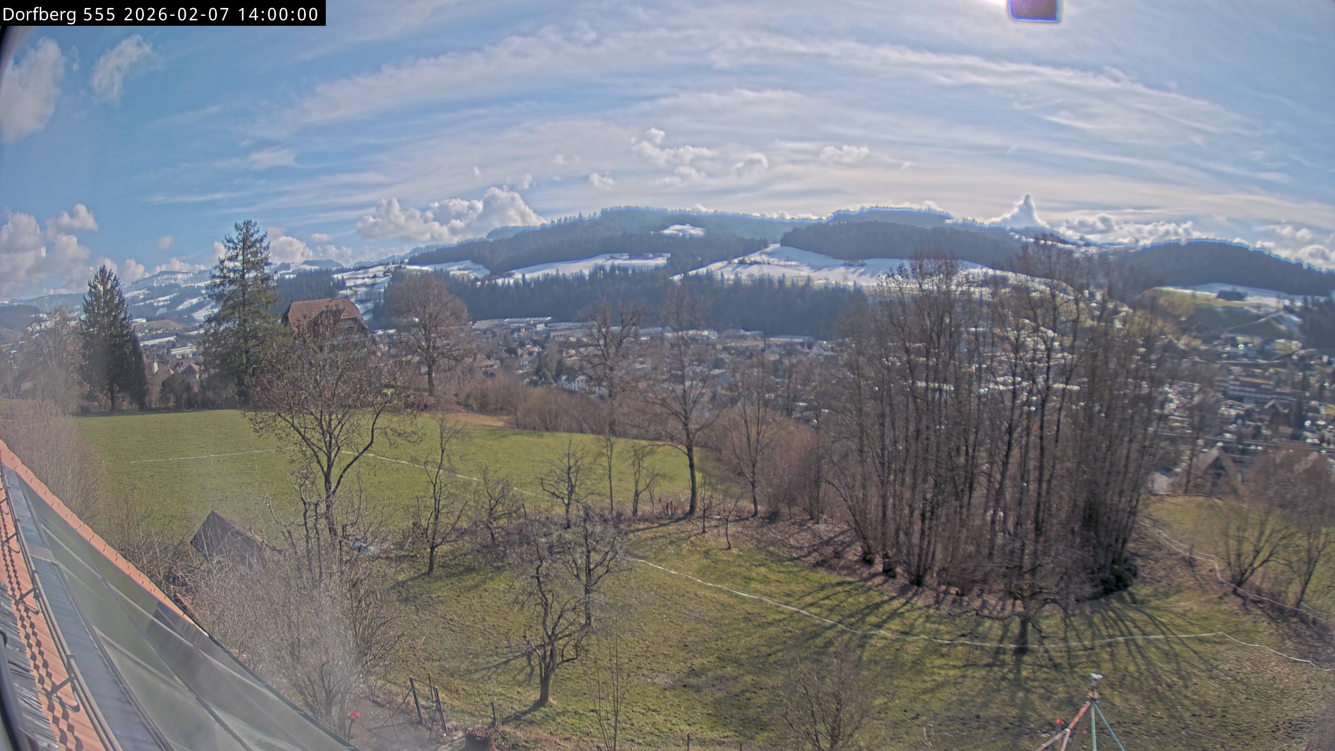 Webcam-Bild: Aussicht vom Dorfberg in Langnau 20260207-140000