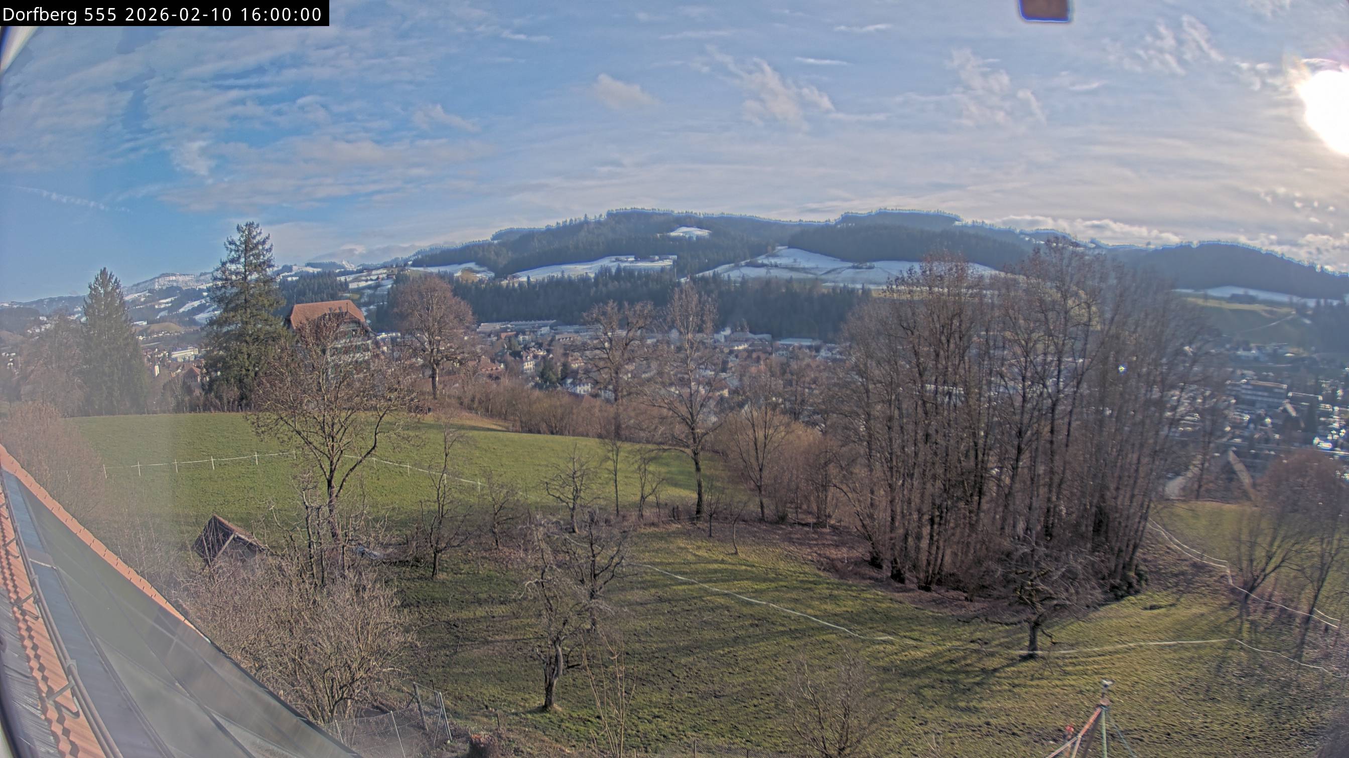 Webcam-Bild: Aussicht vom Dorfberg in Langnau 20260210-160000