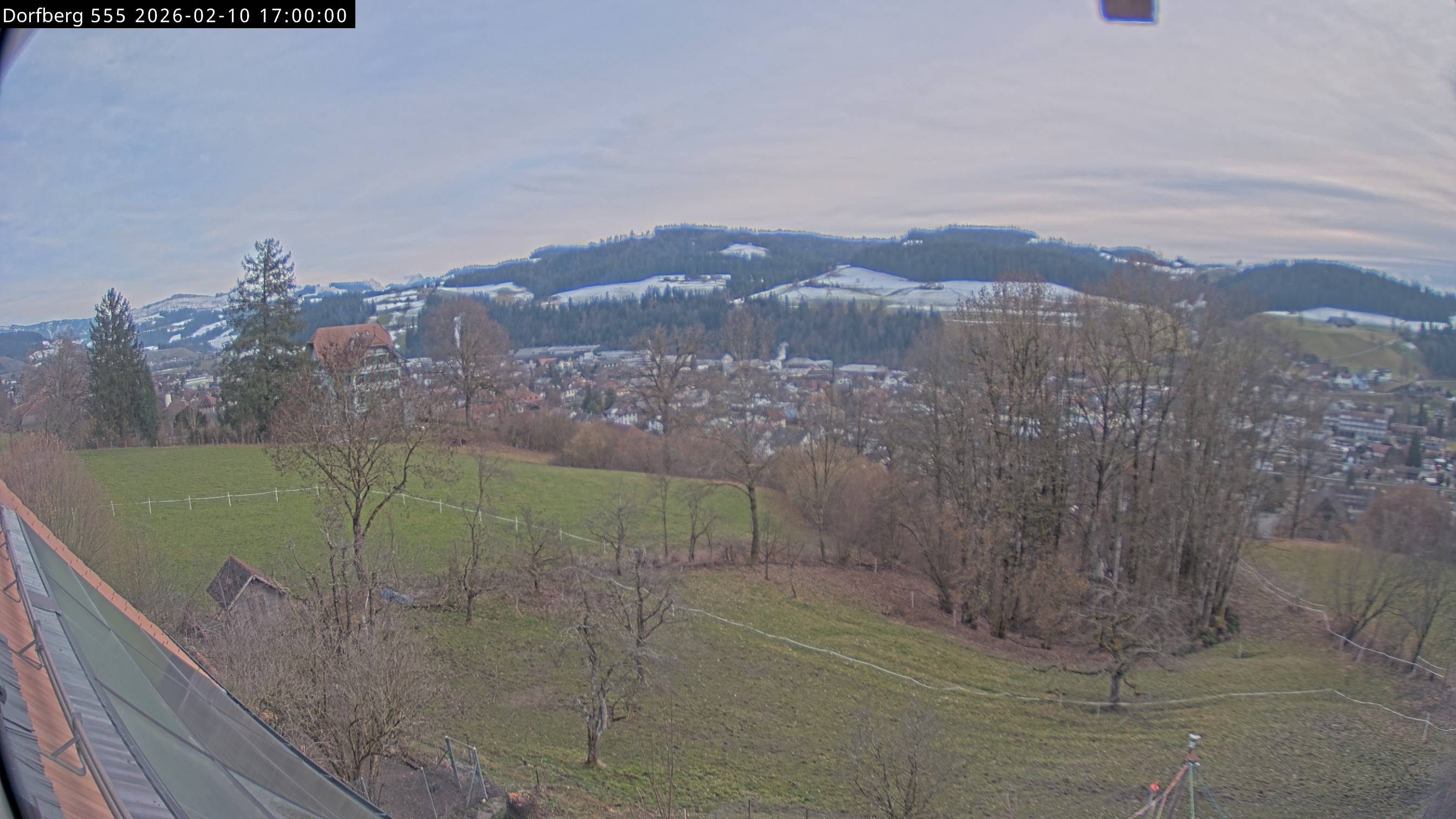 Webcam-Bild: Aussicht vom Dorfberg in Langnau 20260210-170000