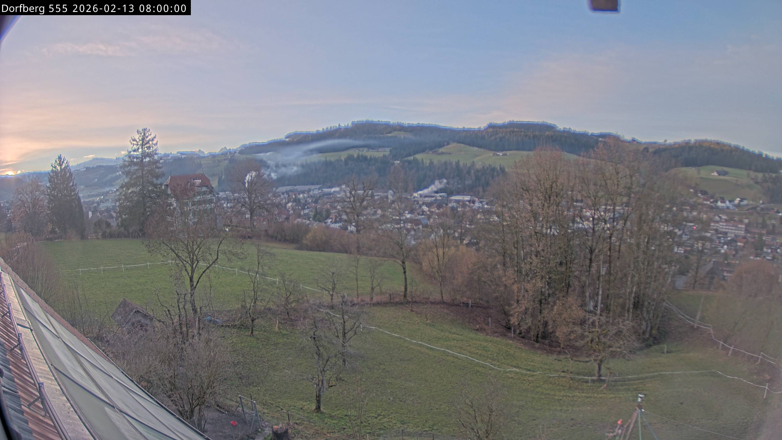 Webcam-Bild: Aussicht vom Dorfberg in Langnau 20260213-080000