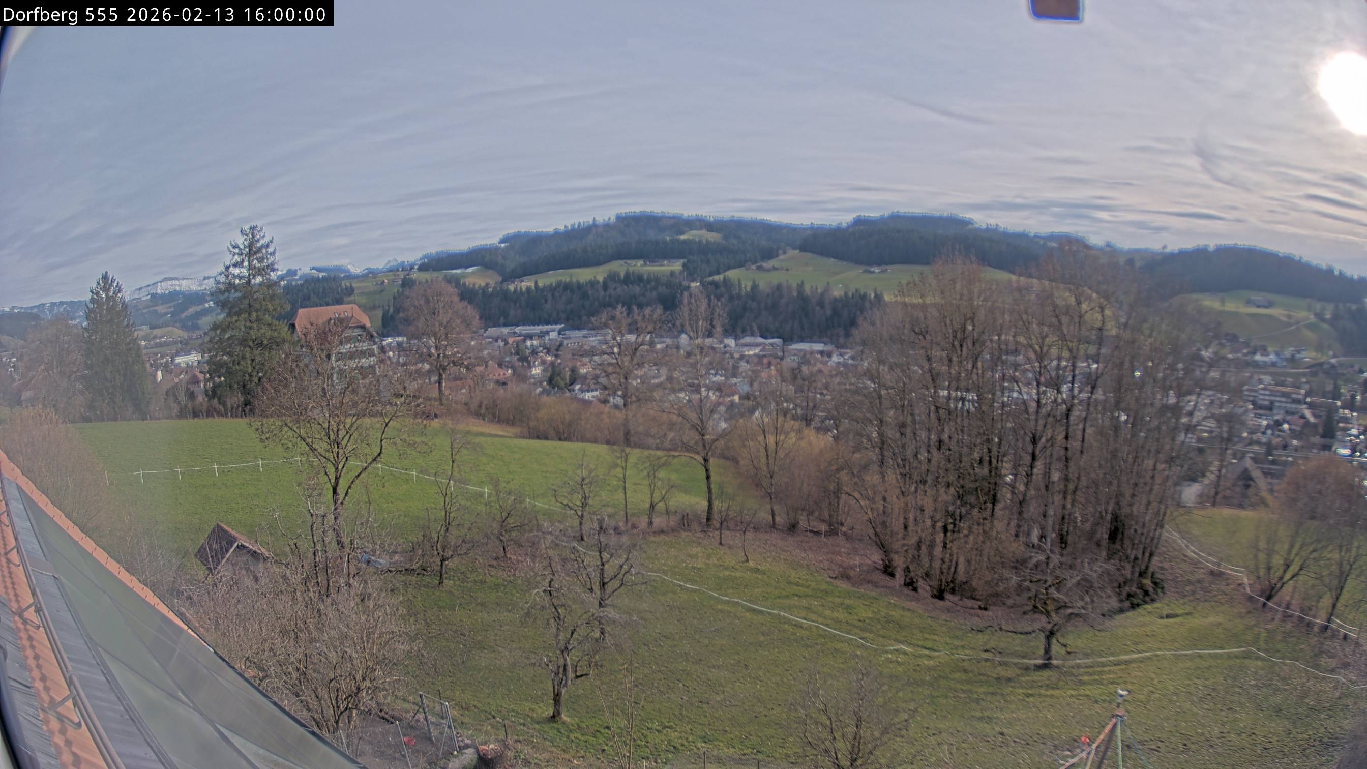 Webcam-Bild: Aussicht vom Dorfberg in Langnau 20260213-160000