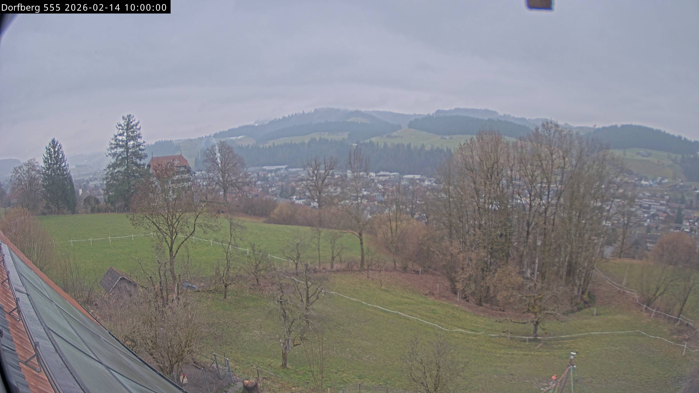 Webcam-Bild: Aussicht vom Dorfberg in Langnau 20260214-100000