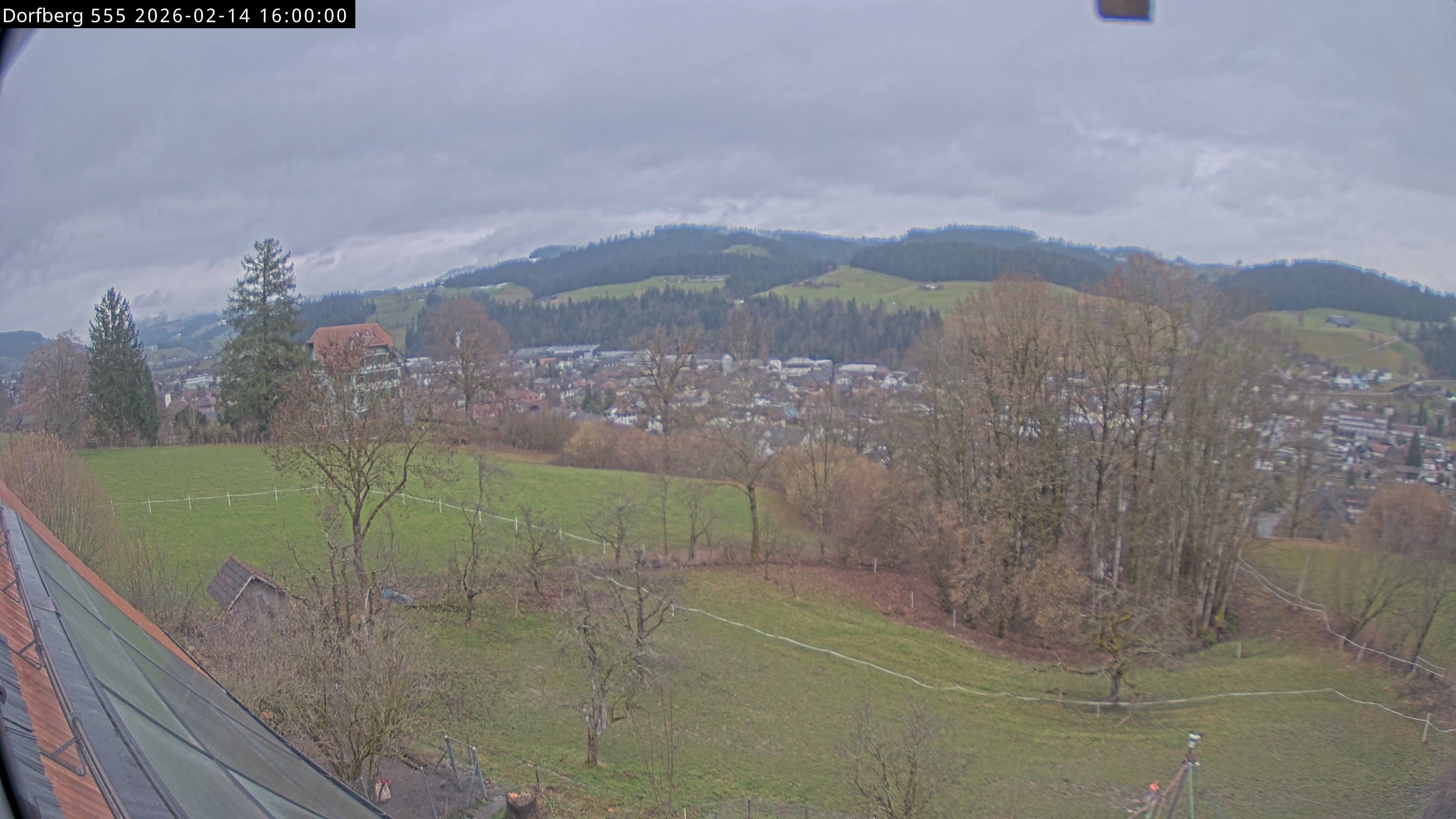 Webcam-Bild: Aussicht vom Dorfberg in Langnau 20260214-160000