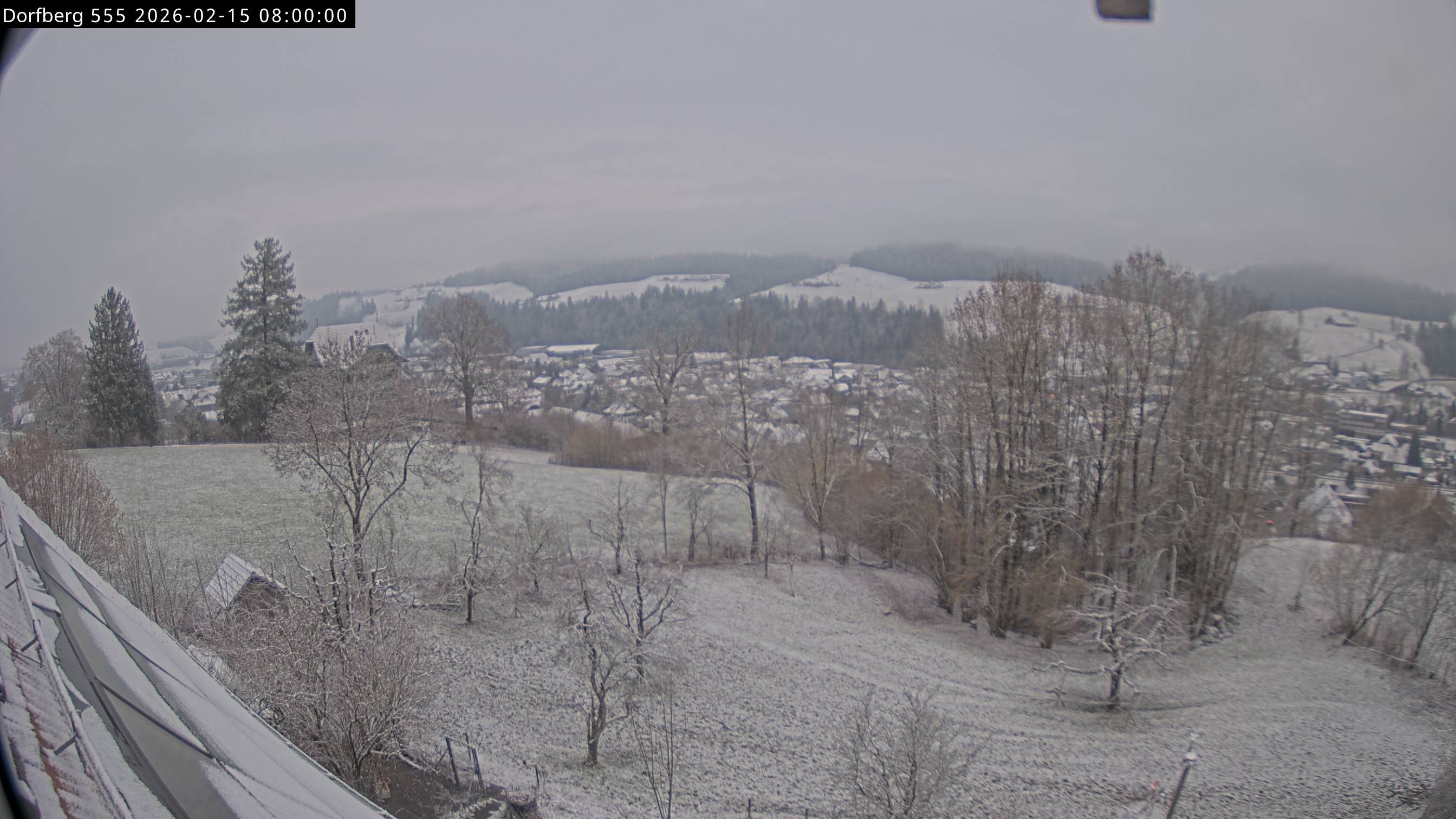Webcam-Bild: Aussicht vom Dorfberg in Langnau 20260215-080000