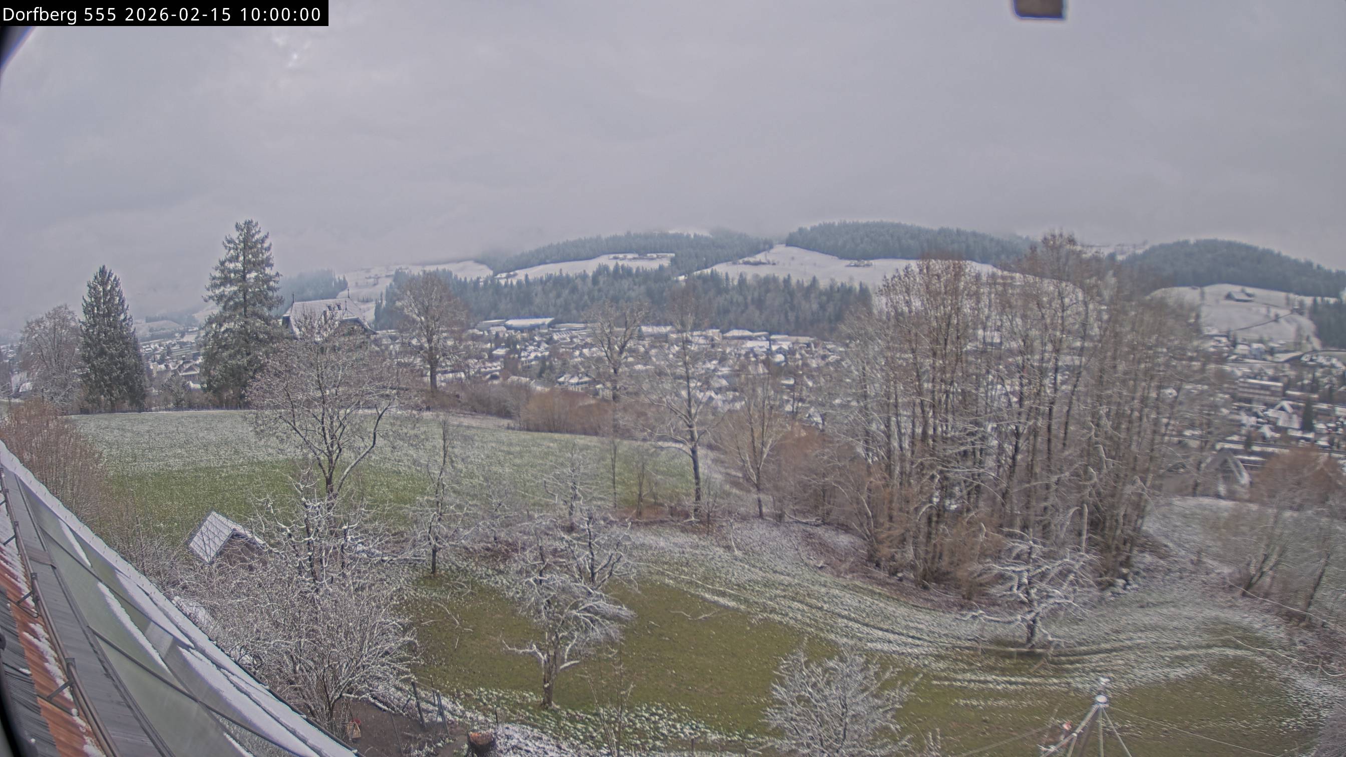 Webcam-Bild: Aussicht vom Dorfberg in Langnau 20260215-100000