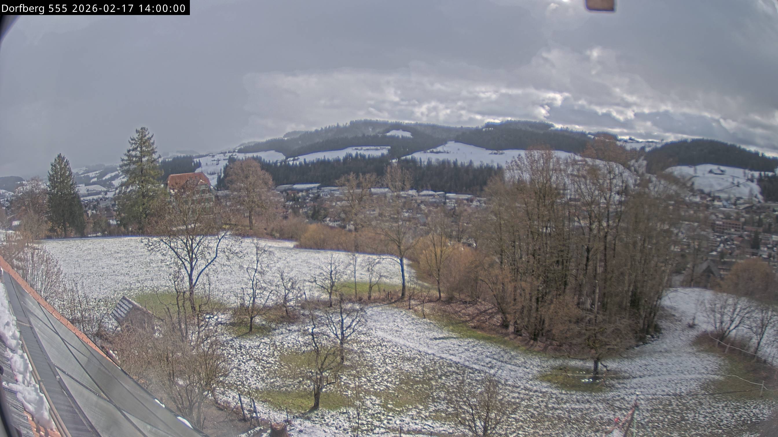 Webcam-Bild: Aussicht vom Dorfberg in Langnau 20260217-140000