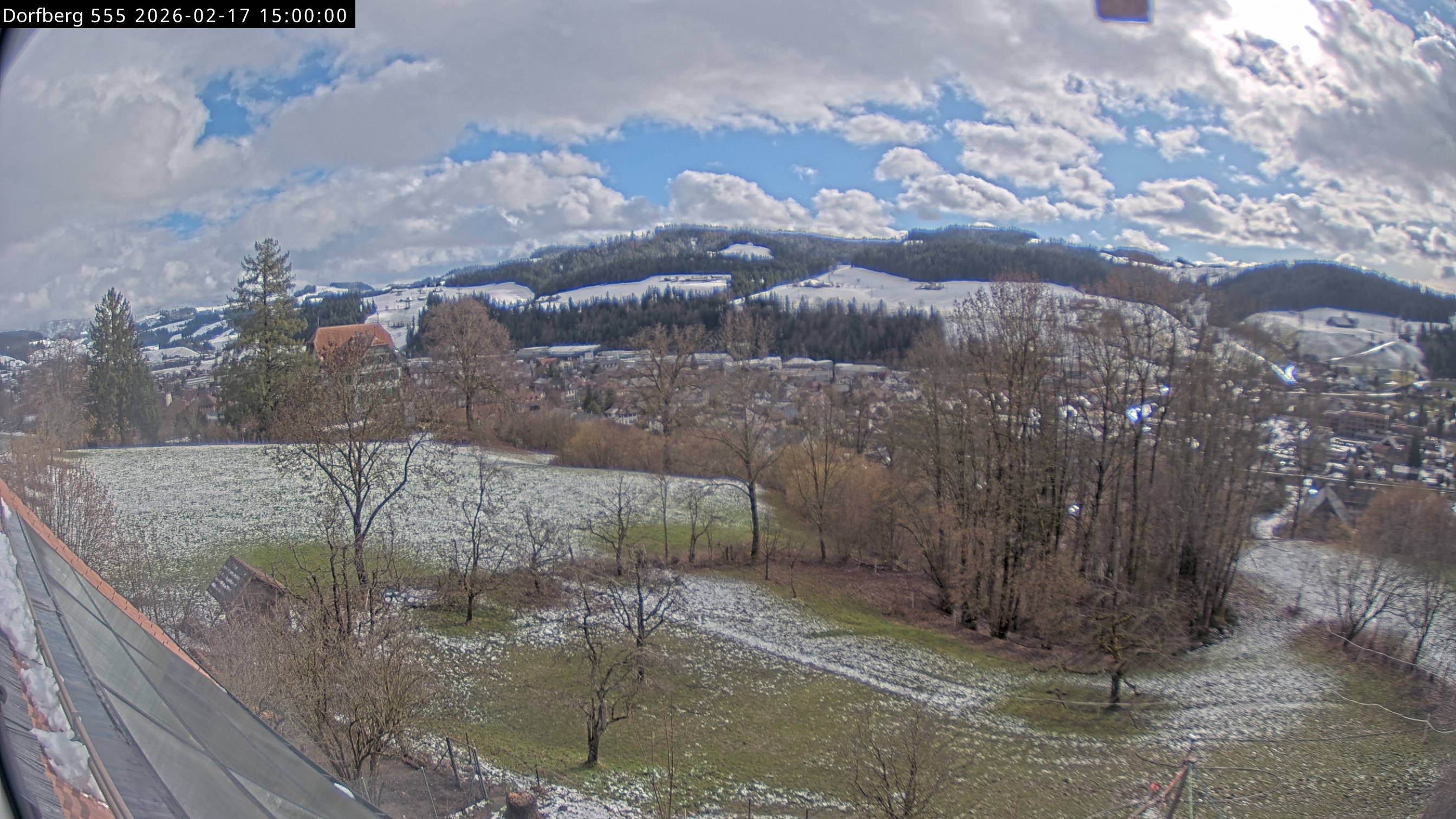 Webcam-Bild: Aussicht vom Dorfberg in Langnau 20260217-150000