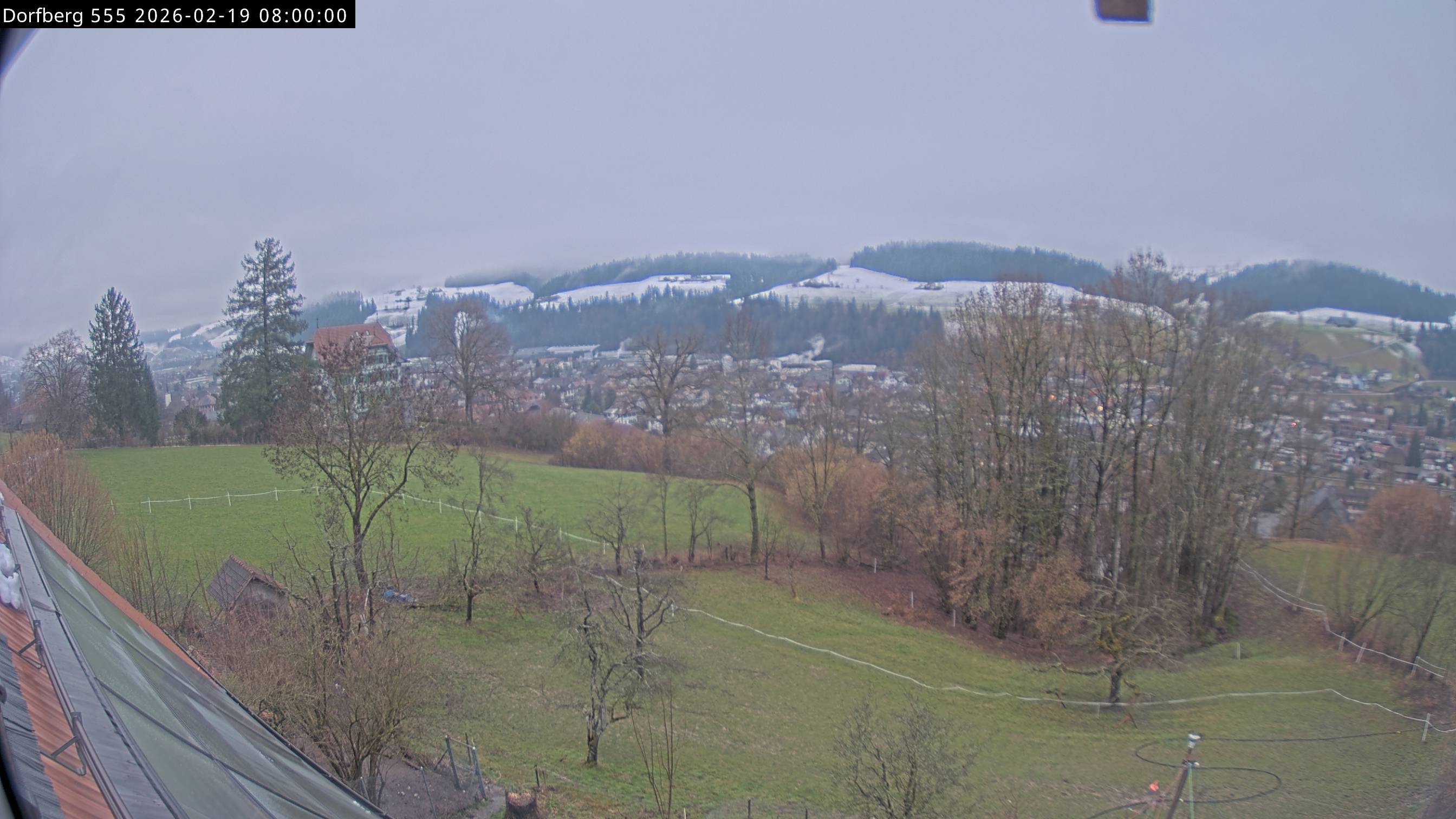Webcam-Bild: Aussicht vom Dorfberg in Langnau 20260219-080000