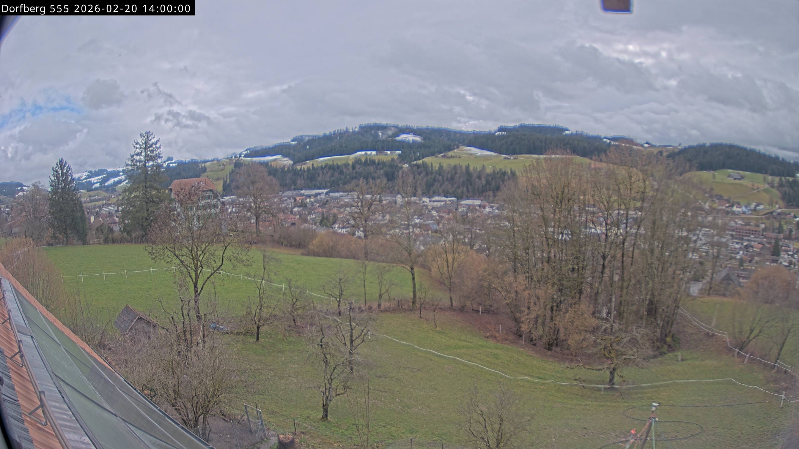 Webcam-Bild: Aussicht vom Dorfberg in Langnau 20260220-140000