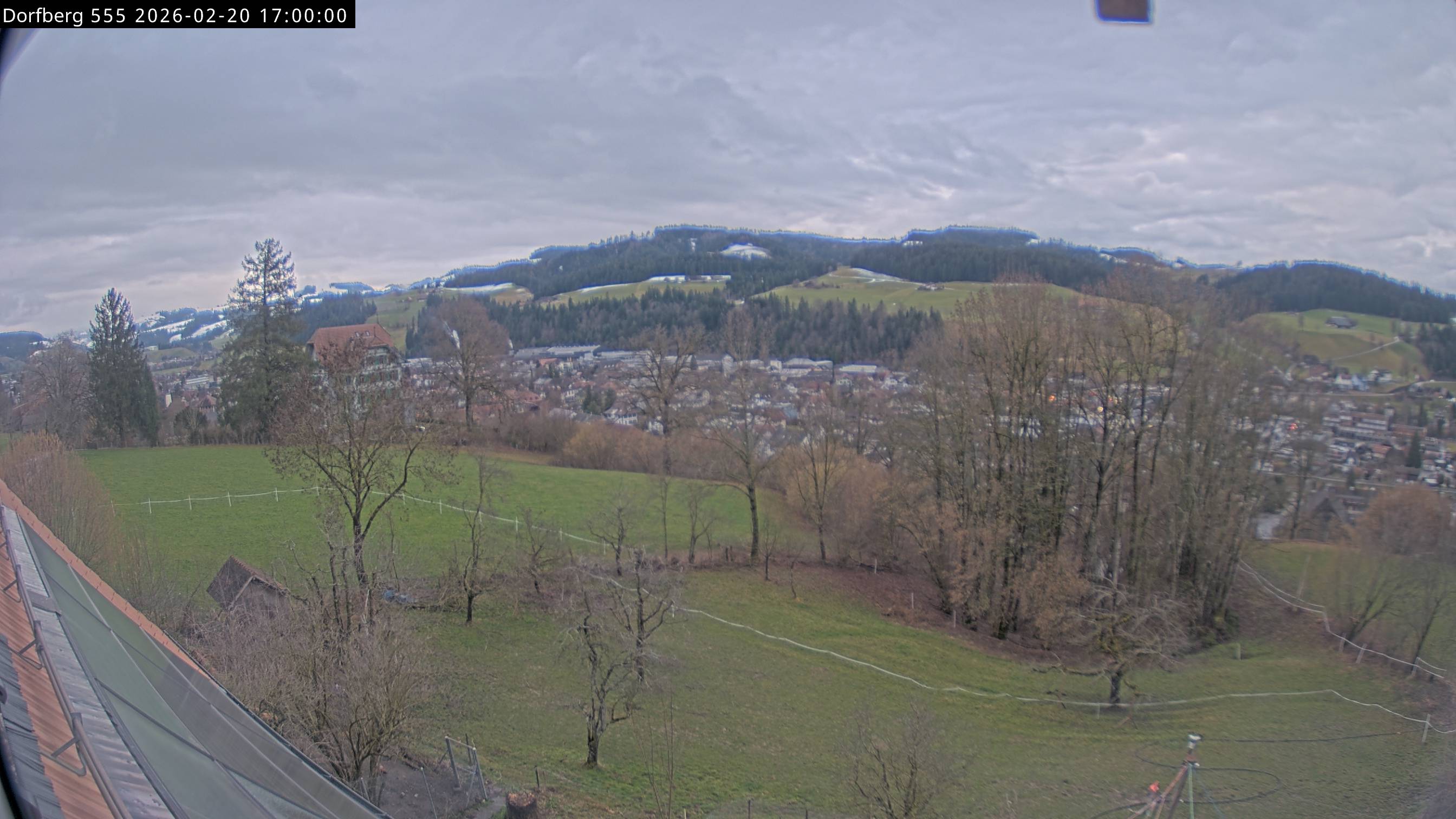 Webcam-Bild: Aussicht vom Dorfberg in Langnau 20260220-170000