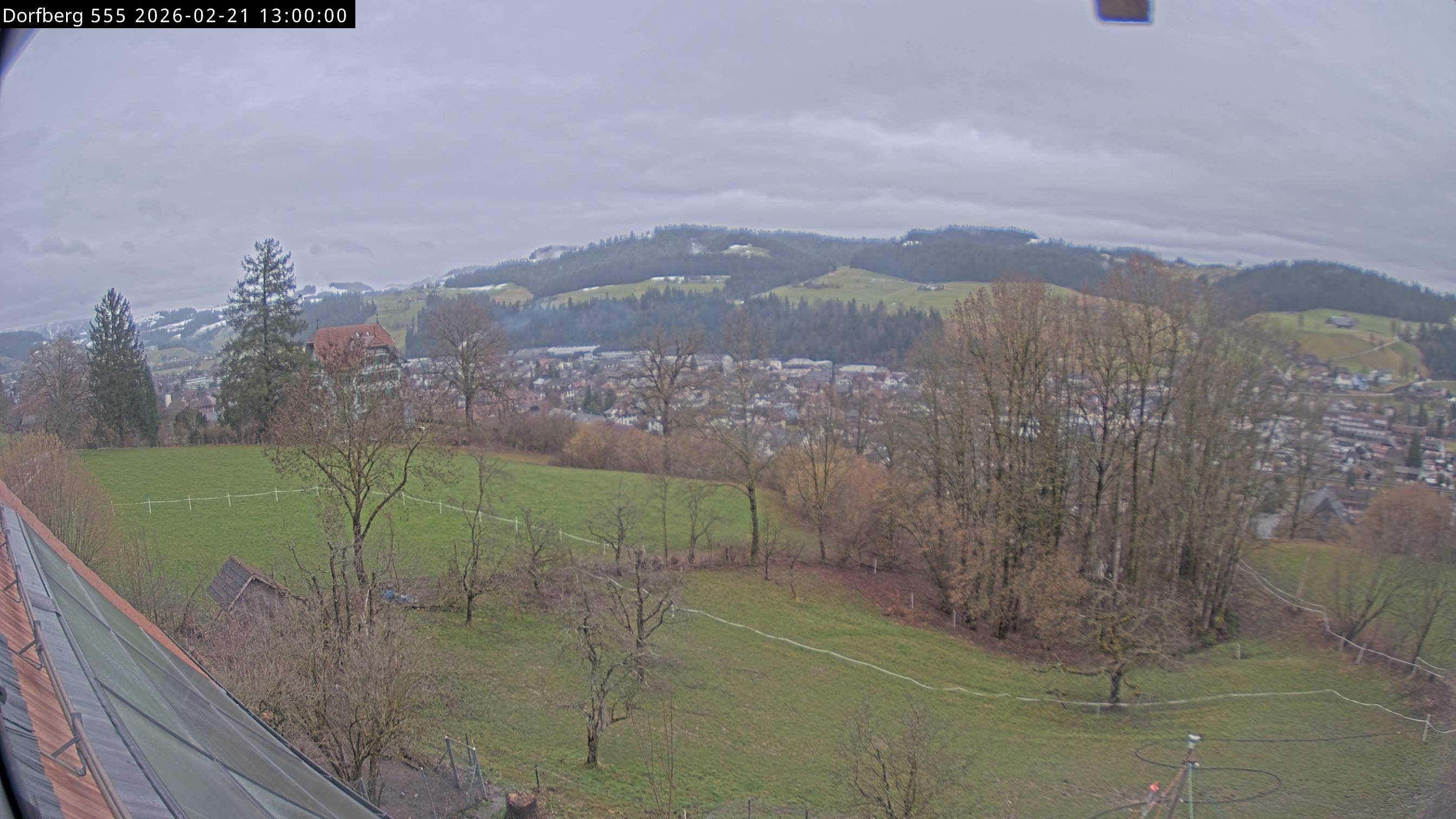 Webcam-Bild: Aussicht vom Dorfberg in Langnau 20260221-130000