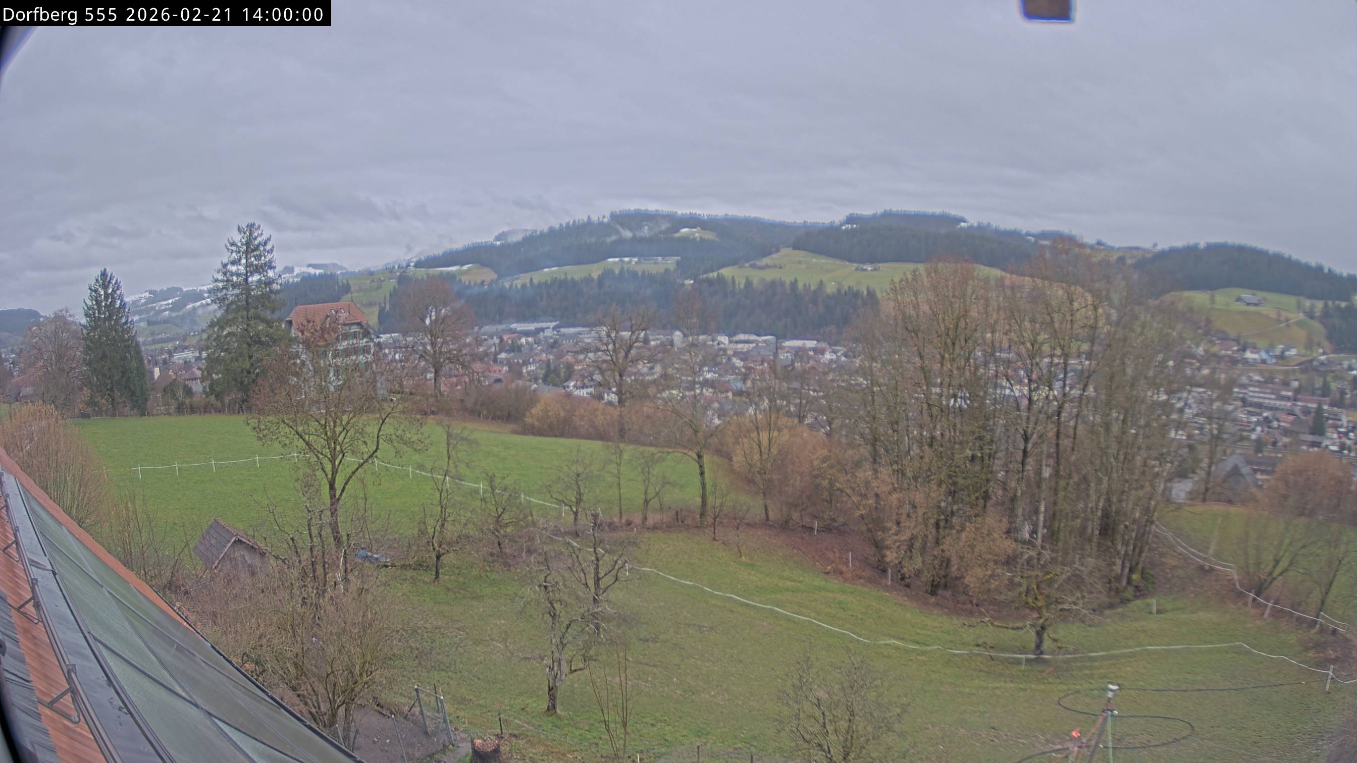 Webcam-Bild: Aussicht vom Dorfberg in Langnau 20260221-140000