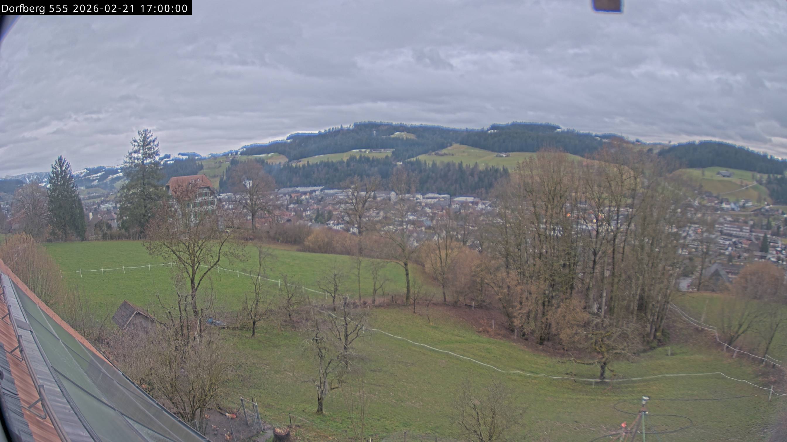 Webcam-Bild: Aussicht vom Dorfberg in Langnau 20260221-170000