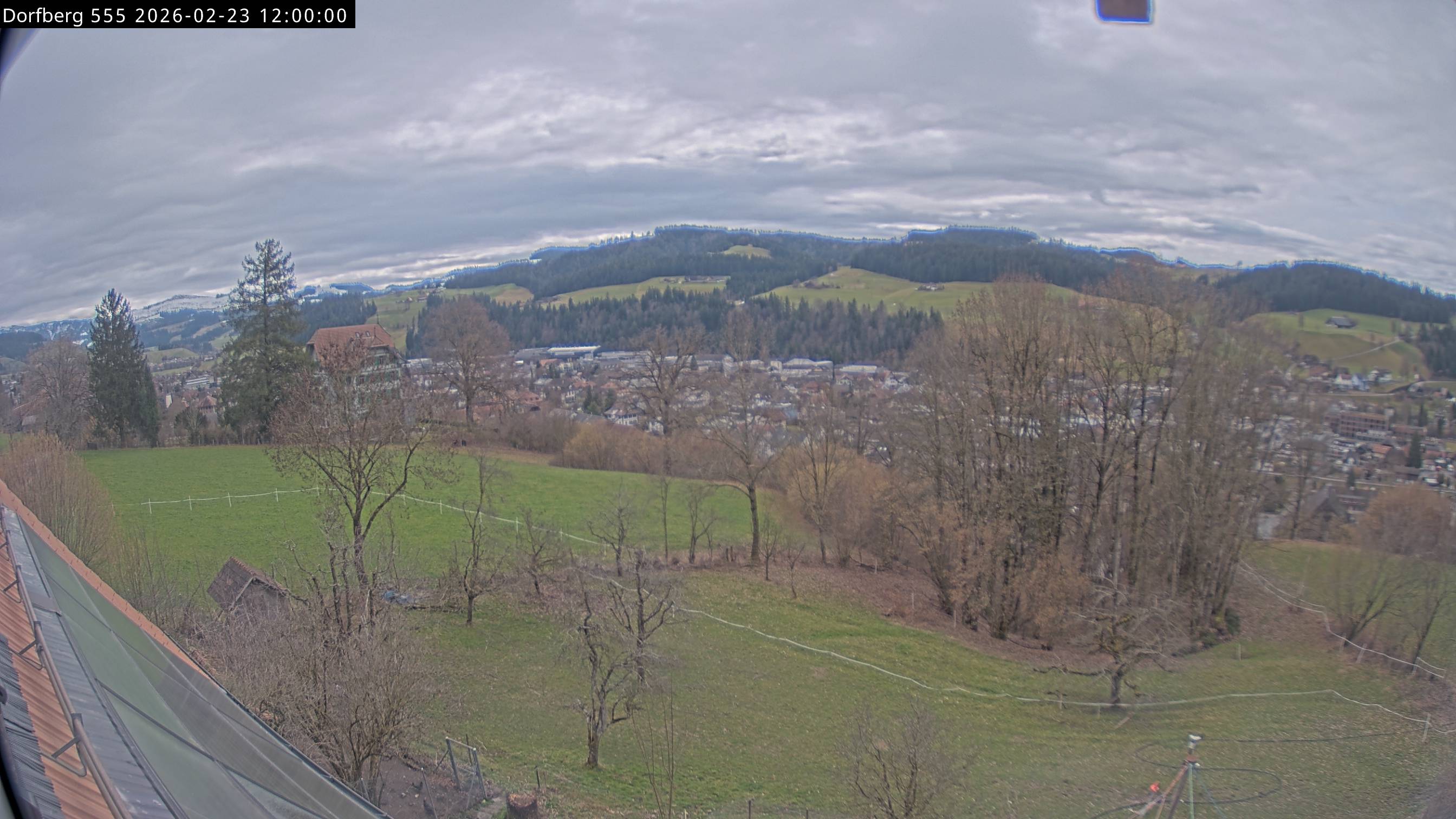Webcam-Bild: Aussicht vom Dorfberg in Langnau 20260223-120000