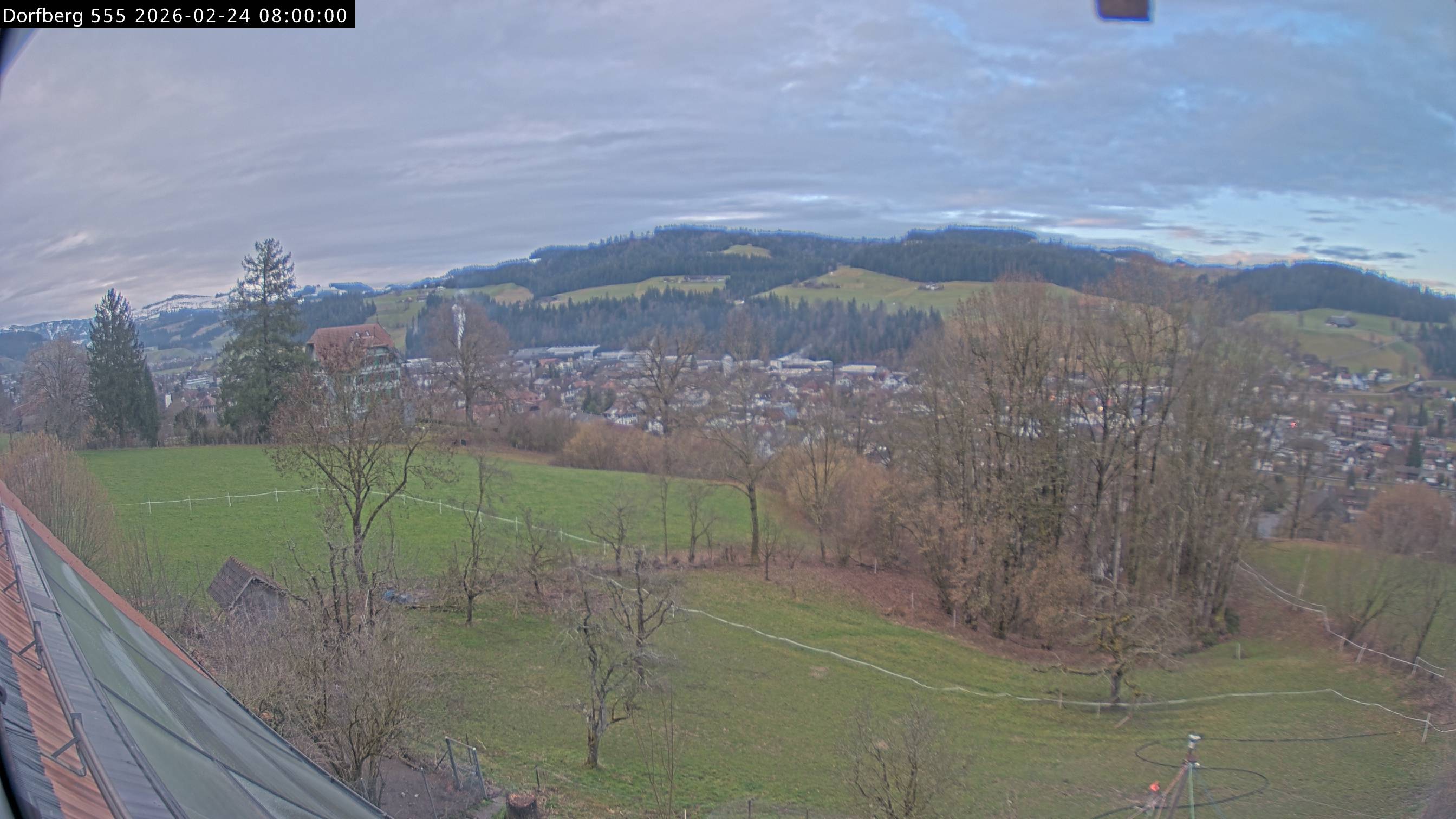 Webcam-Bild: Aussicht vom Dorfberg in Langnau 20260224-080000