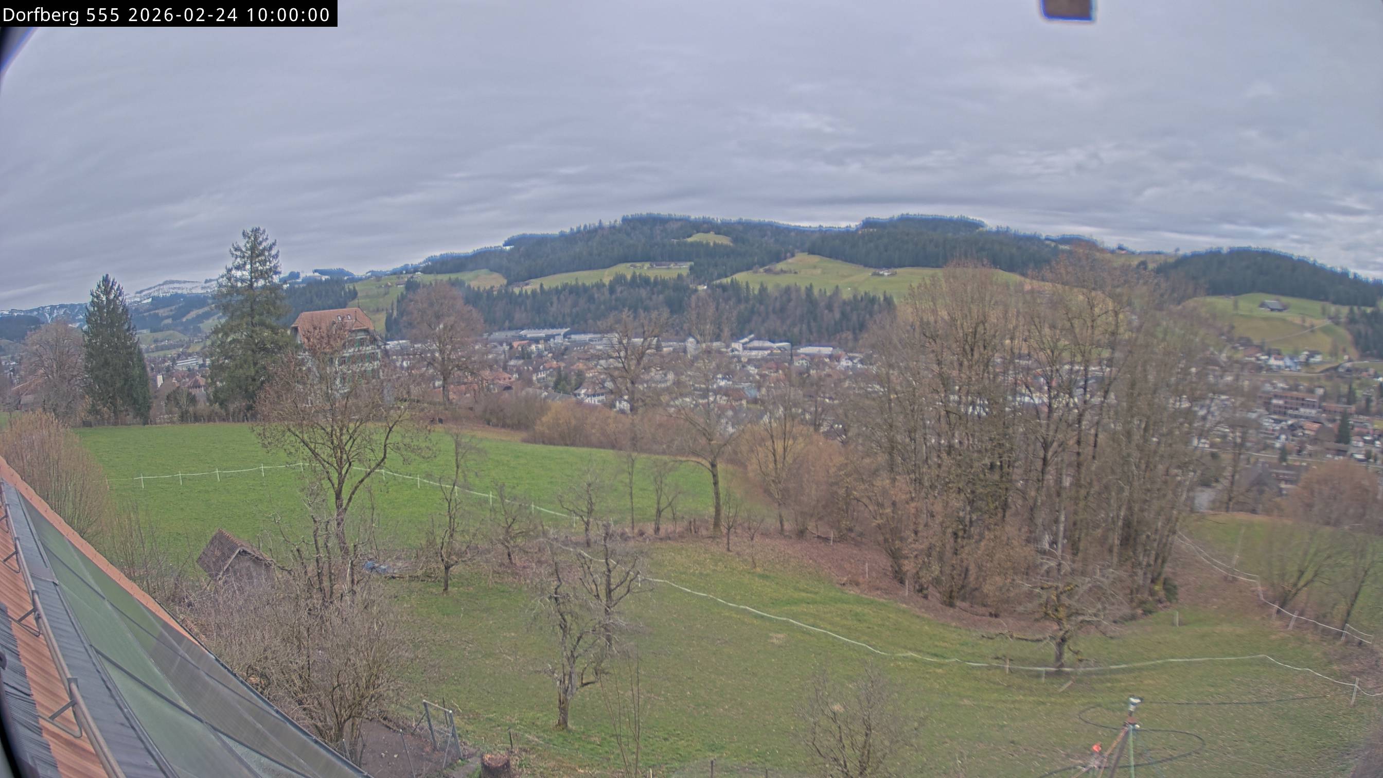 Webcam-Bild: Aussicht vom Dorfberg in Langnau 20260224-100000
