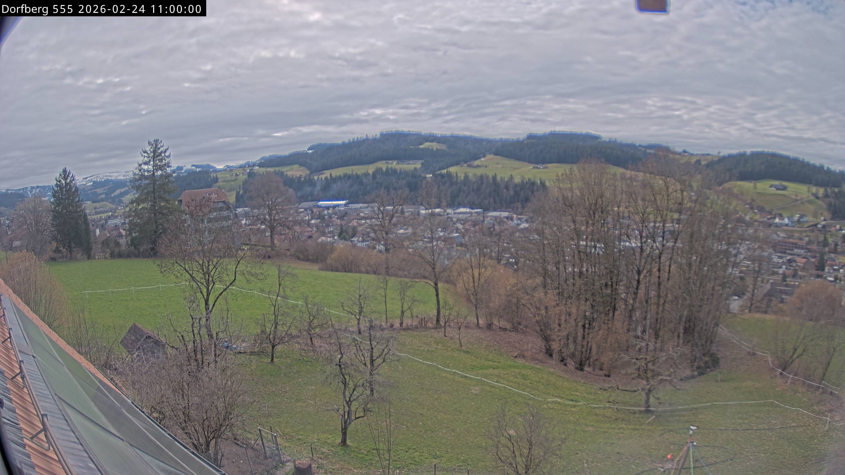 Webcam-Bild: Aussicht vom Dorfberg in Langnau 20260224-110000